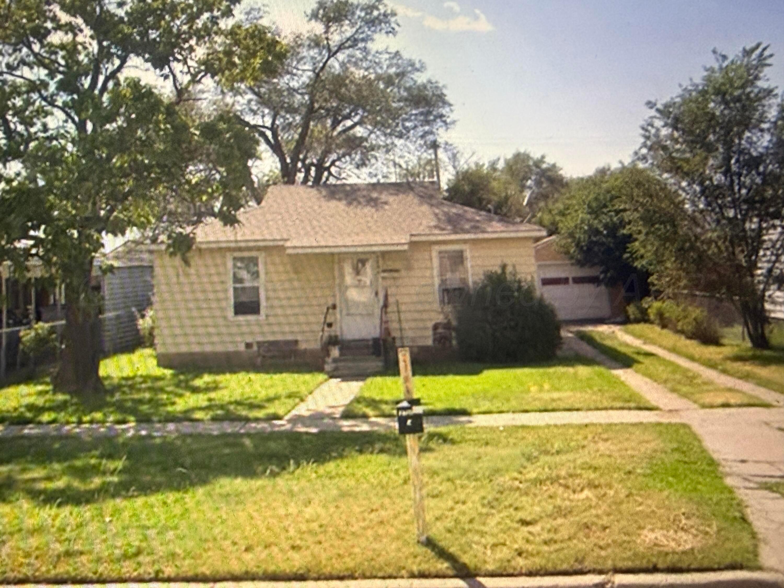 2704 S Pierce Apt B Street Property Photo 1