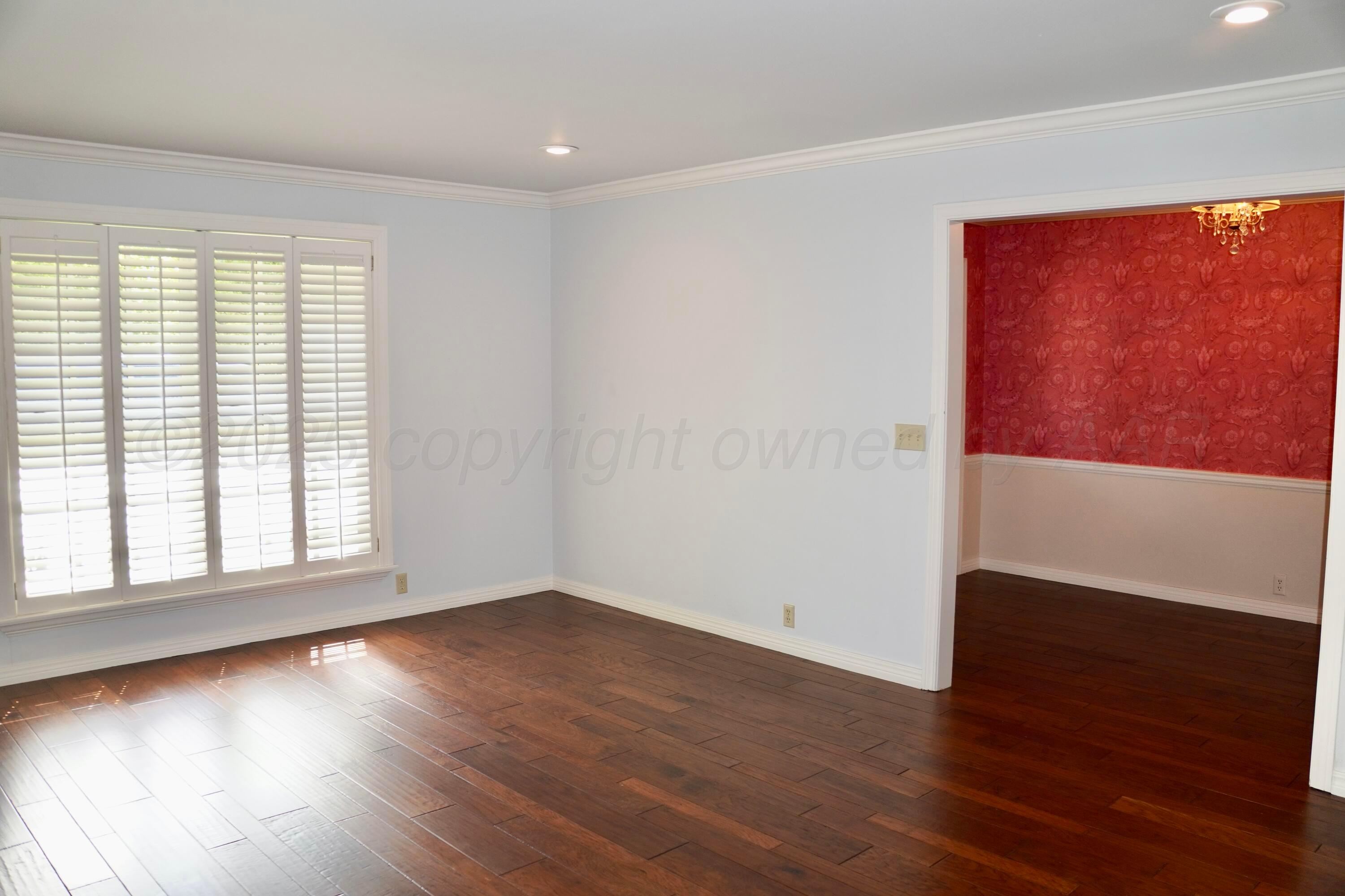 3508 Danbury Property Photo 6