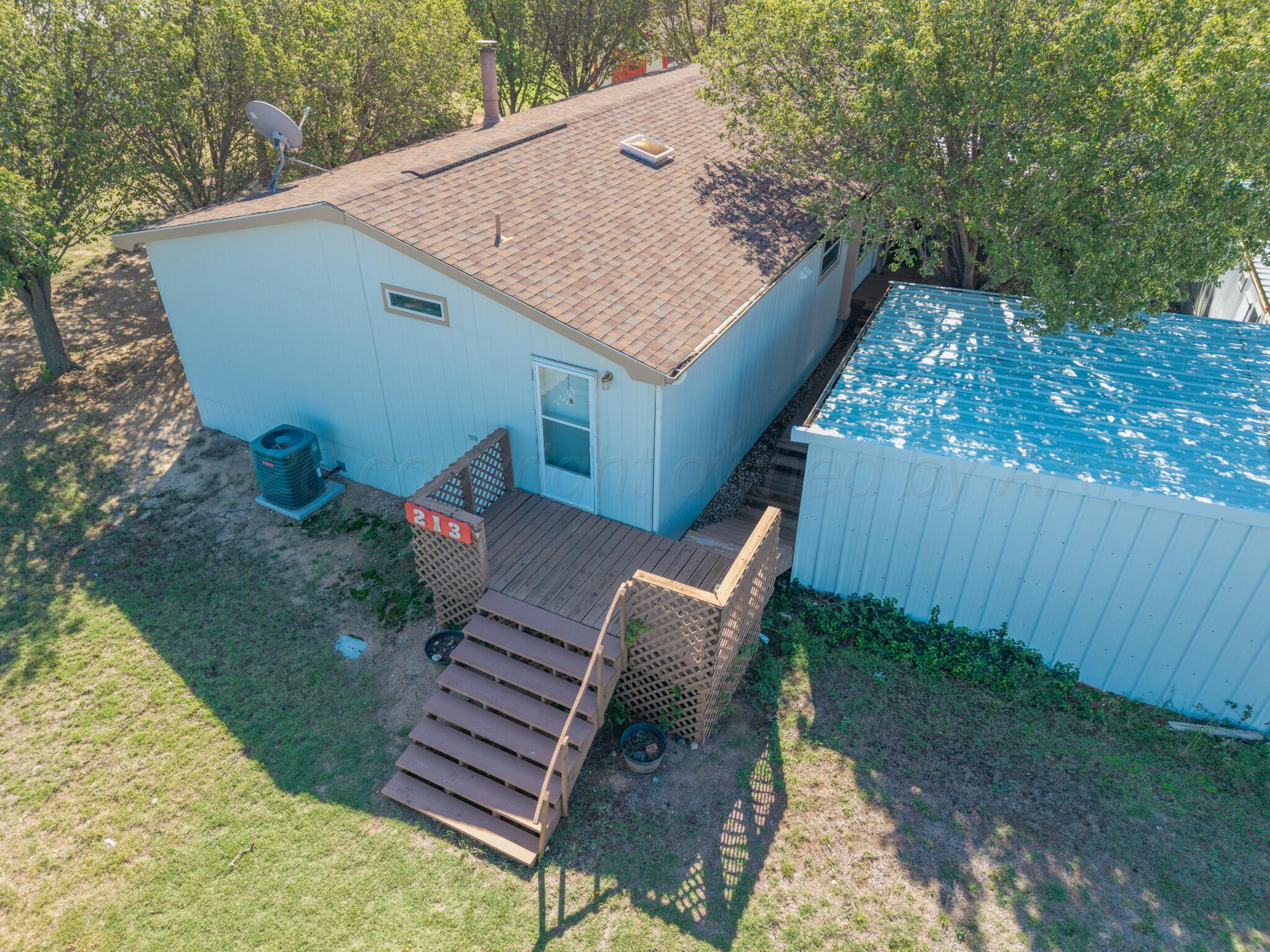 213 Arthur Drive Property Photo 3