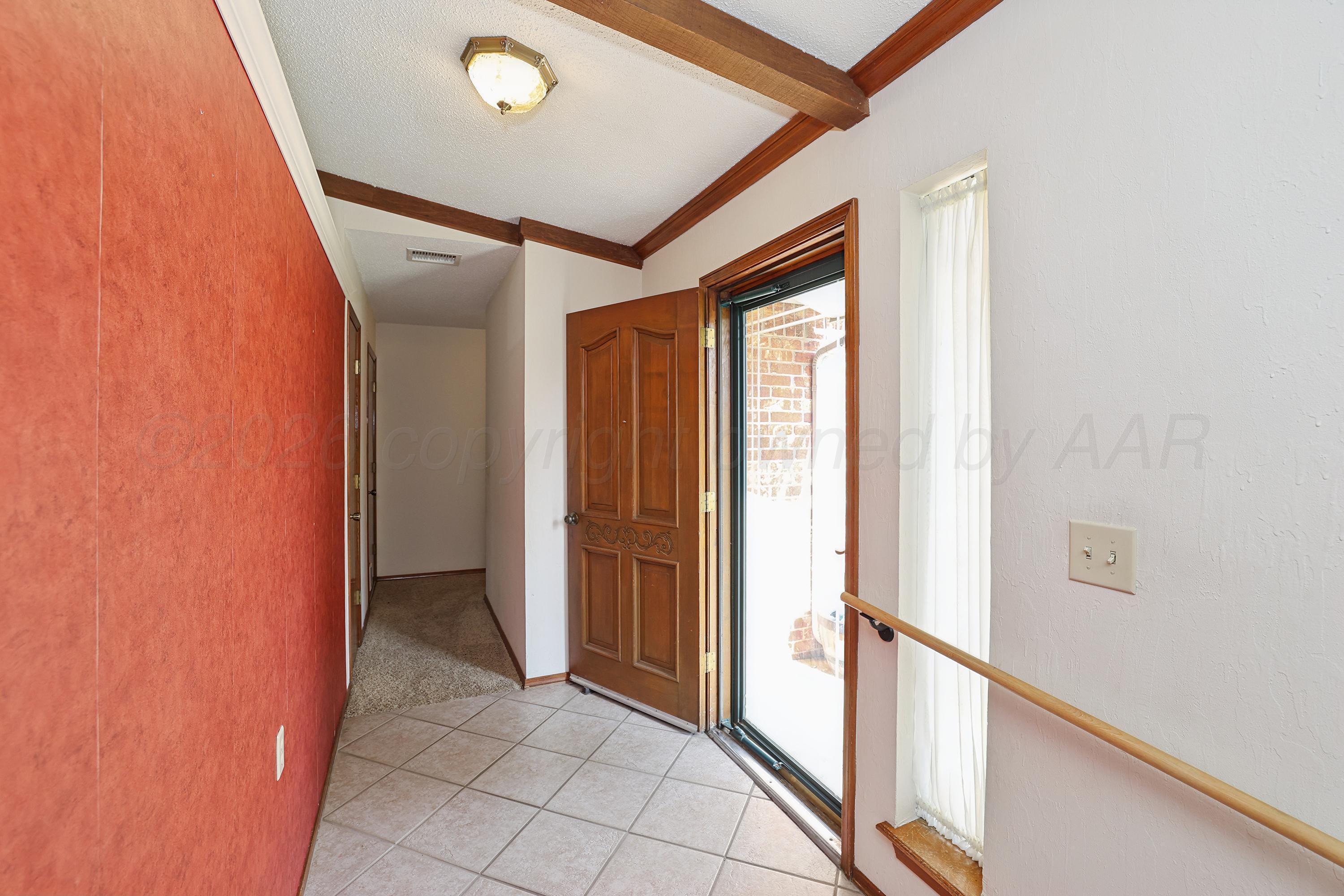 3908 Lenwood Drive Property Photo 3