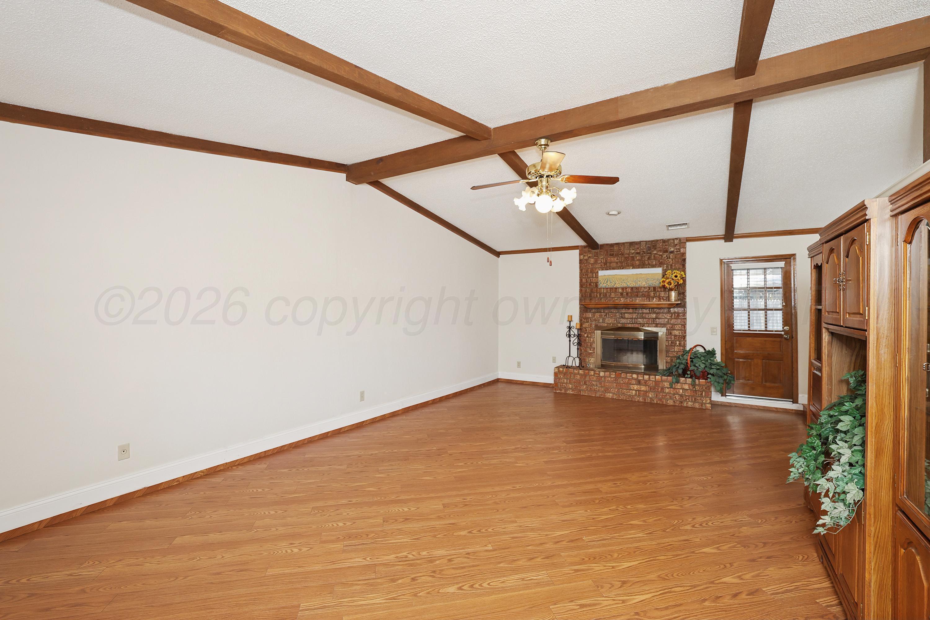 3908 Lenwood Drive Property Photo 4