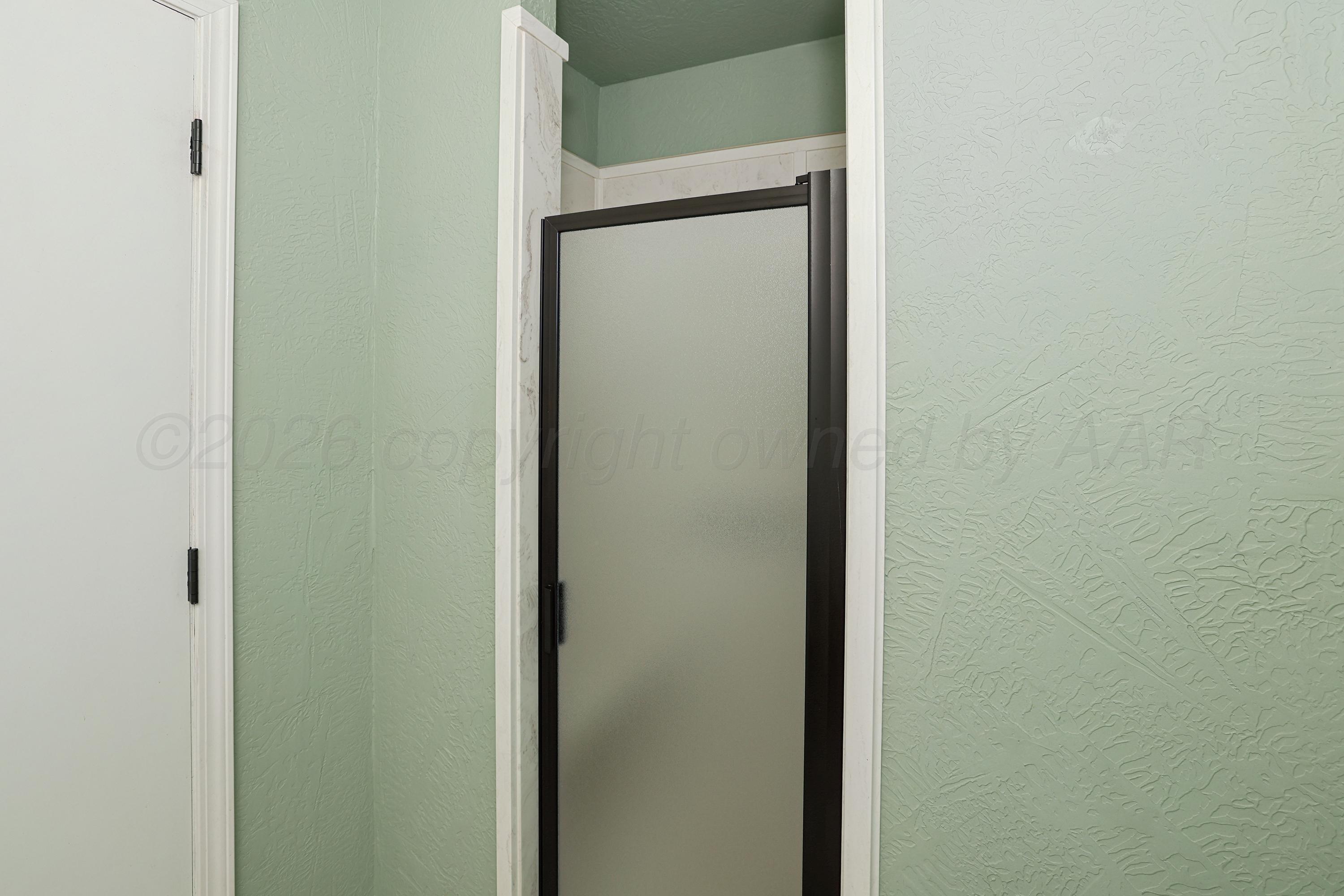 3908 Lenwood Drive Property Photo 26