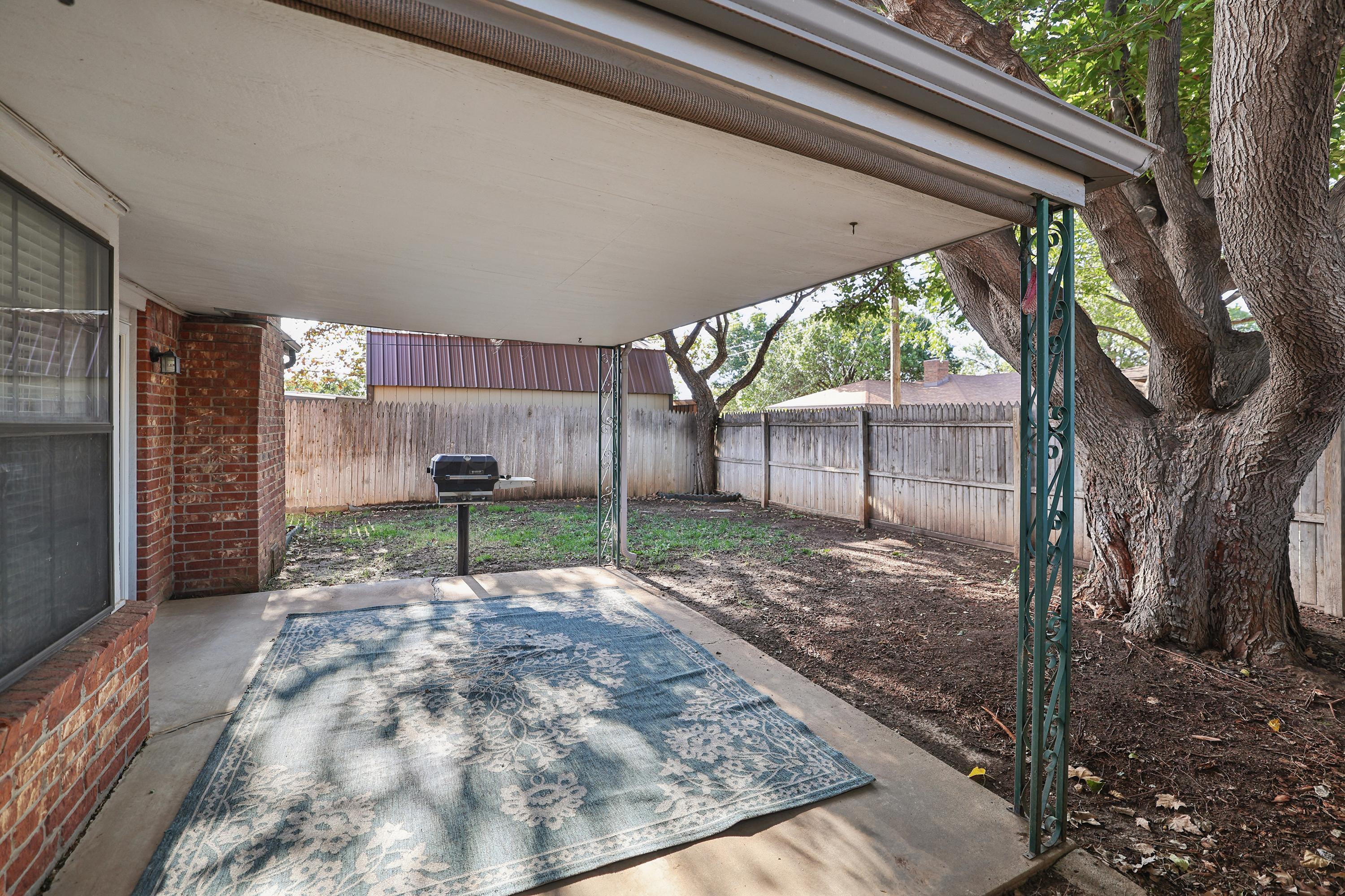 3908 Lenwood Drive Property Photo 28