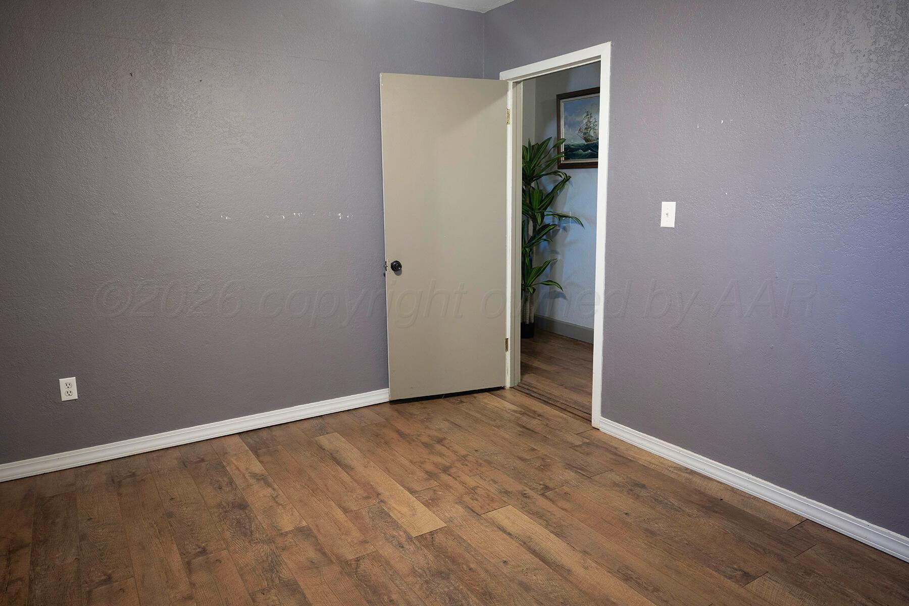 5496 W Road R Property Photo 36