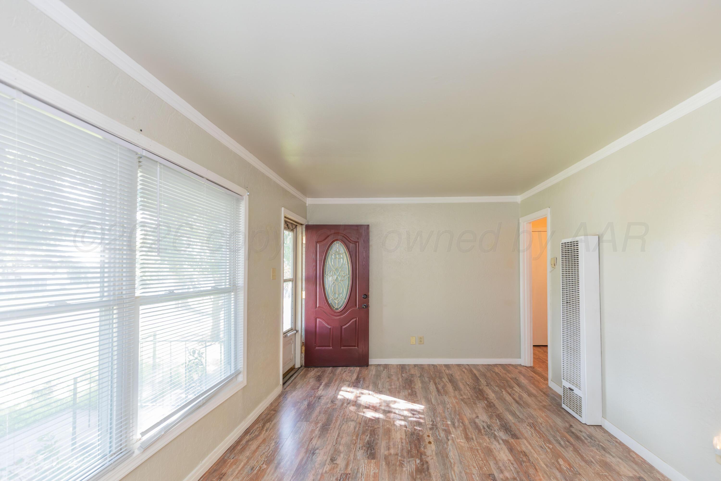 4624 S Lipscomb Street Property Photo 2