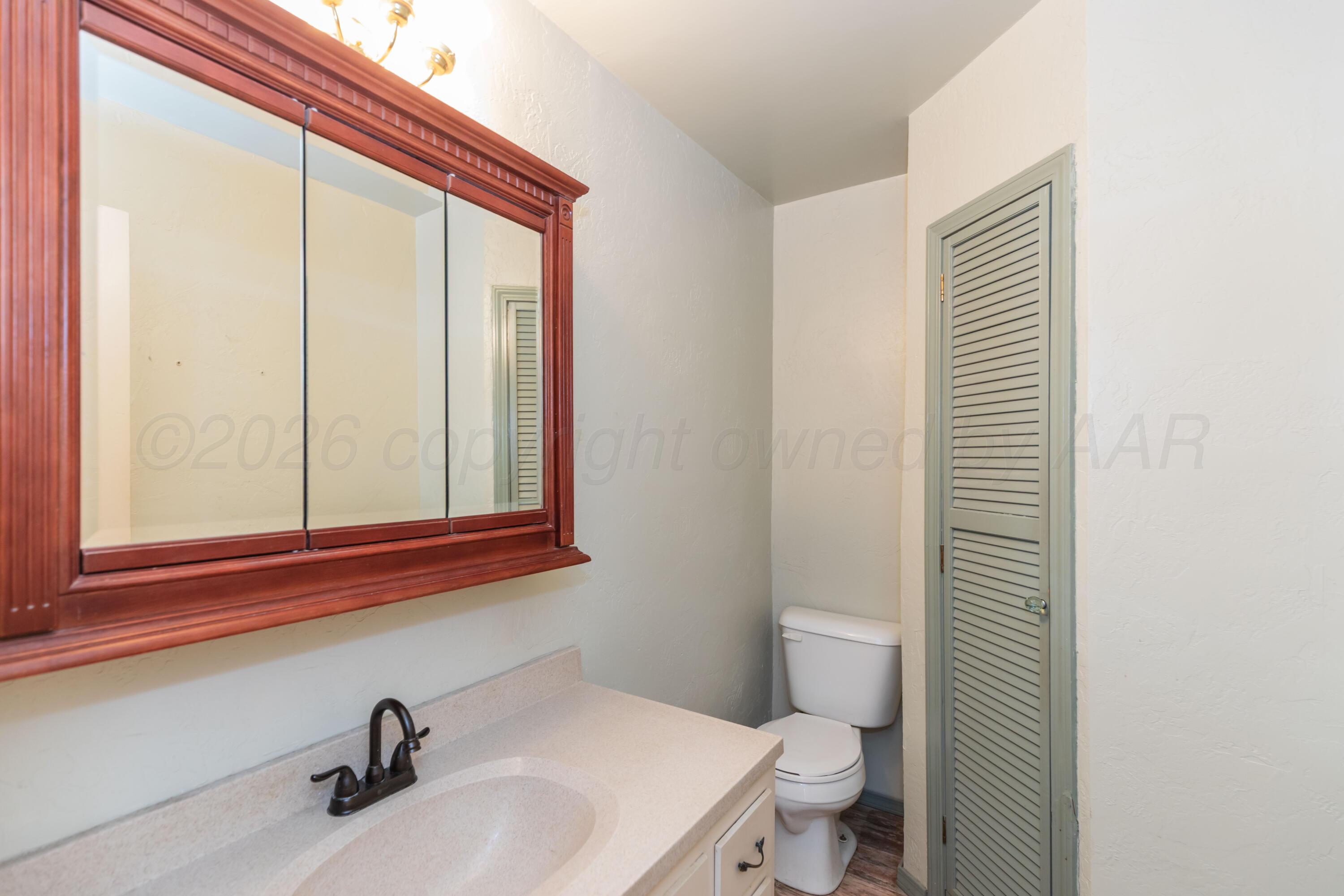 4624 S Lipscomb Street Property Photo 6