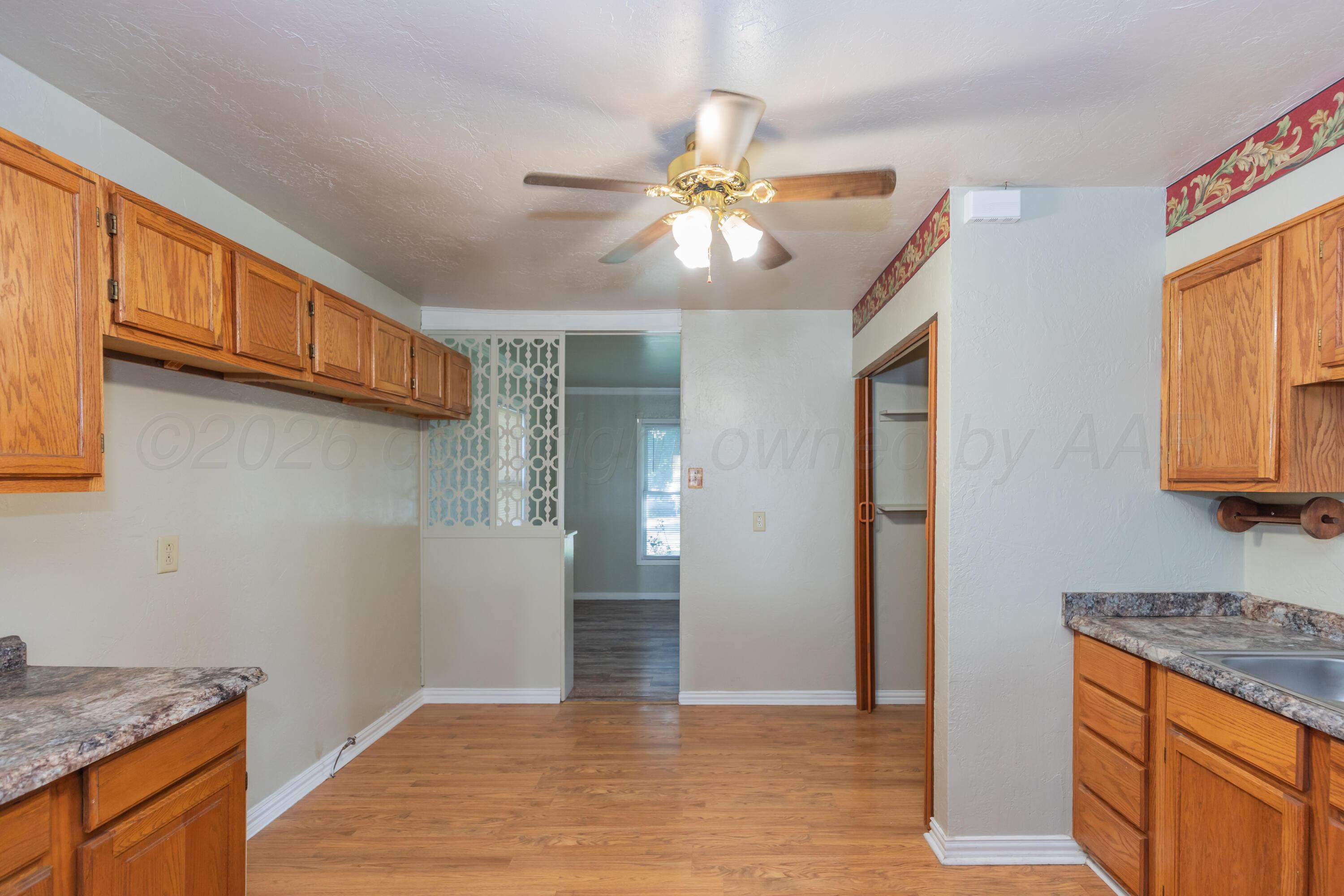 4624 S Lipscomb Street Property Photo 15