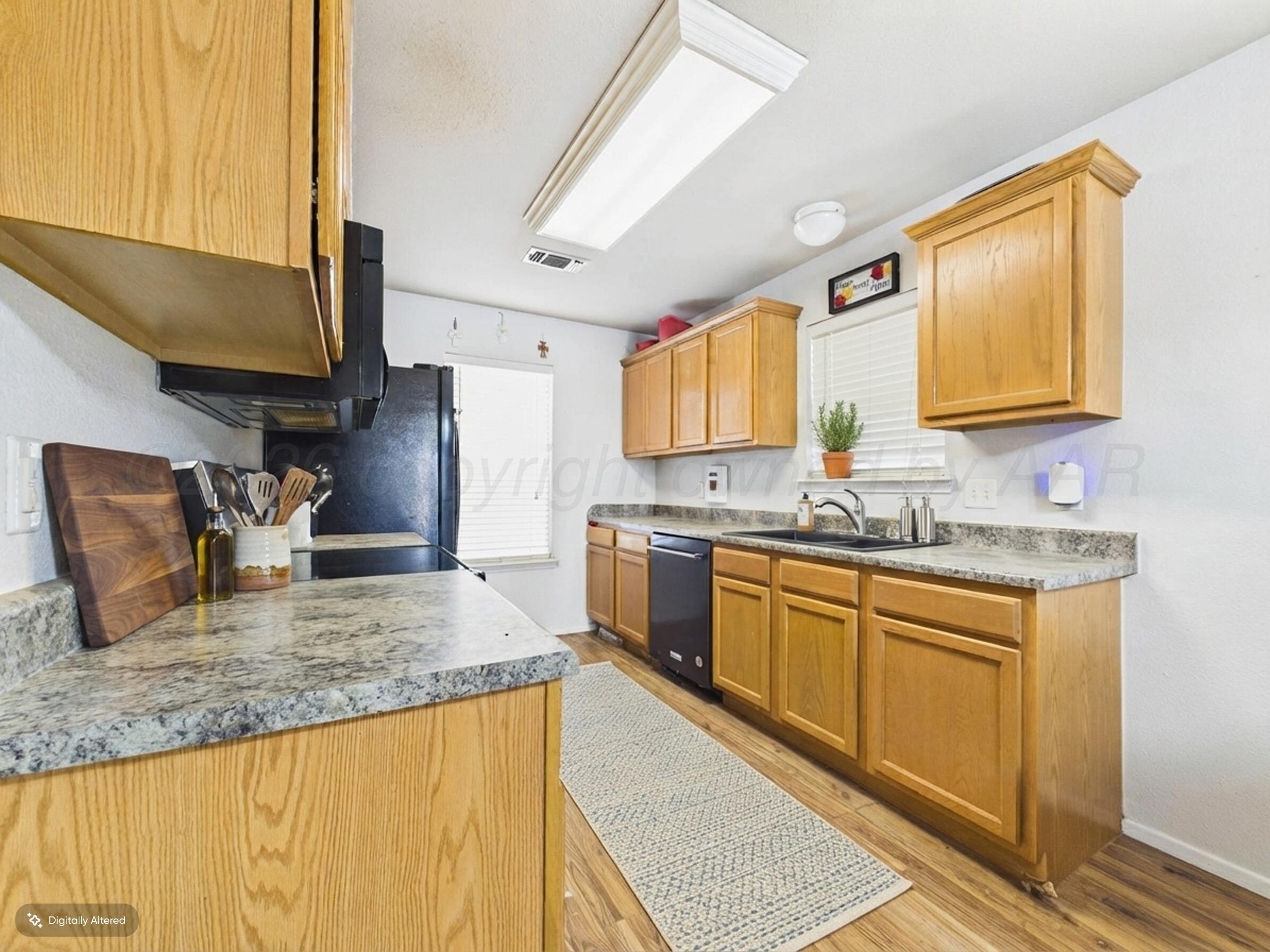 6906 Apollo Trail Property Photo 5