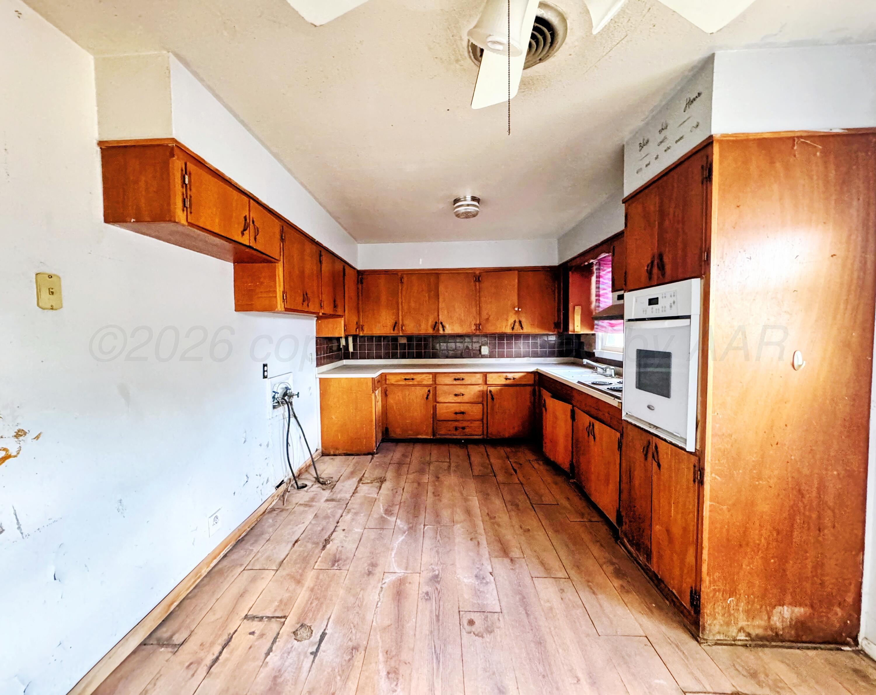 2106 Jackson Drive Property Photo 5