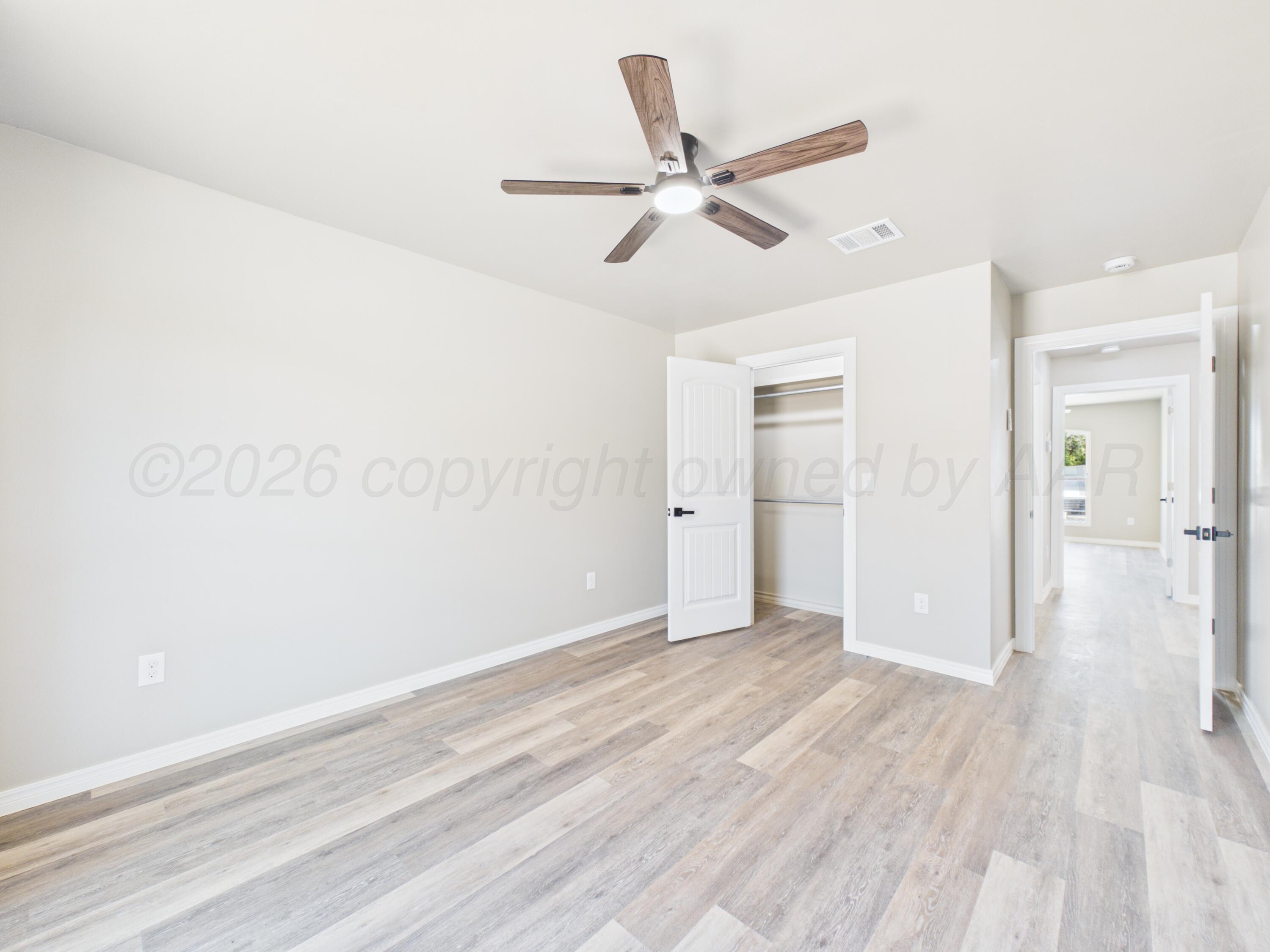 307 N Maryland Street Property Photo 15