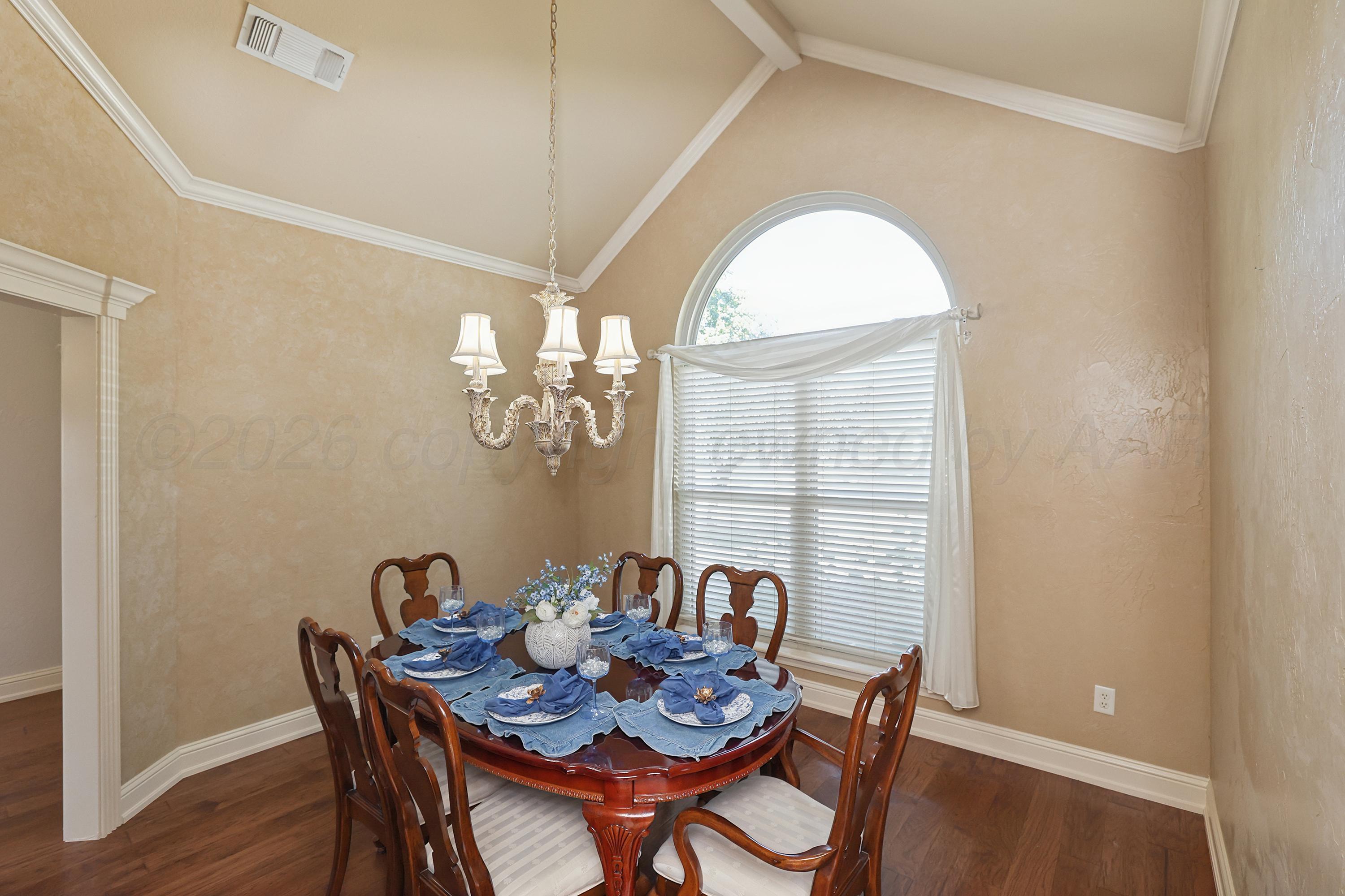 6925 Thunder Road Property Photo 8