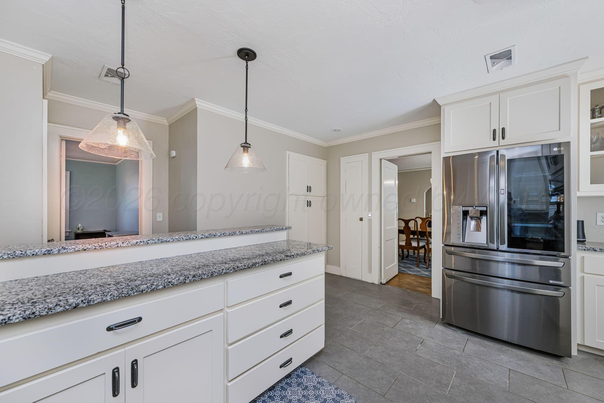 204 Sunset Terrace Property Photo 12
