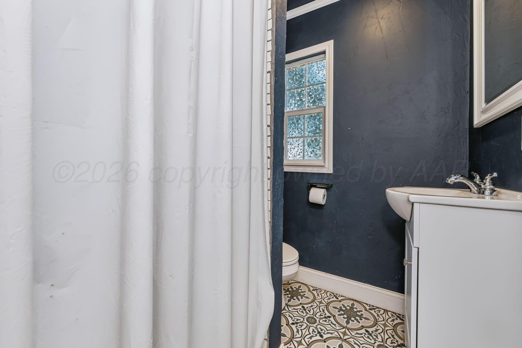 204 Sunset Terrace Property Photo 24