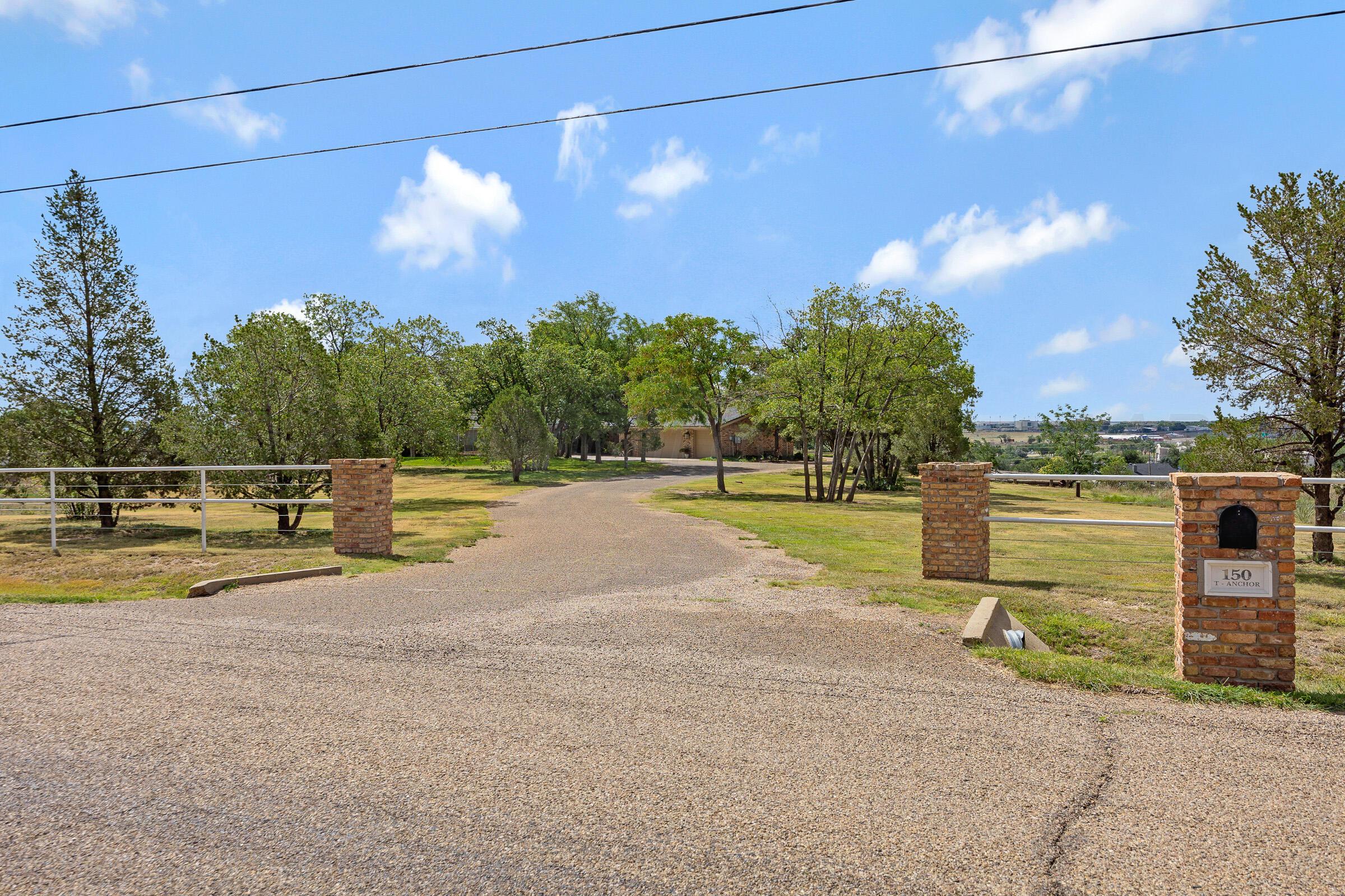 150 T Anchor Property Photo 43