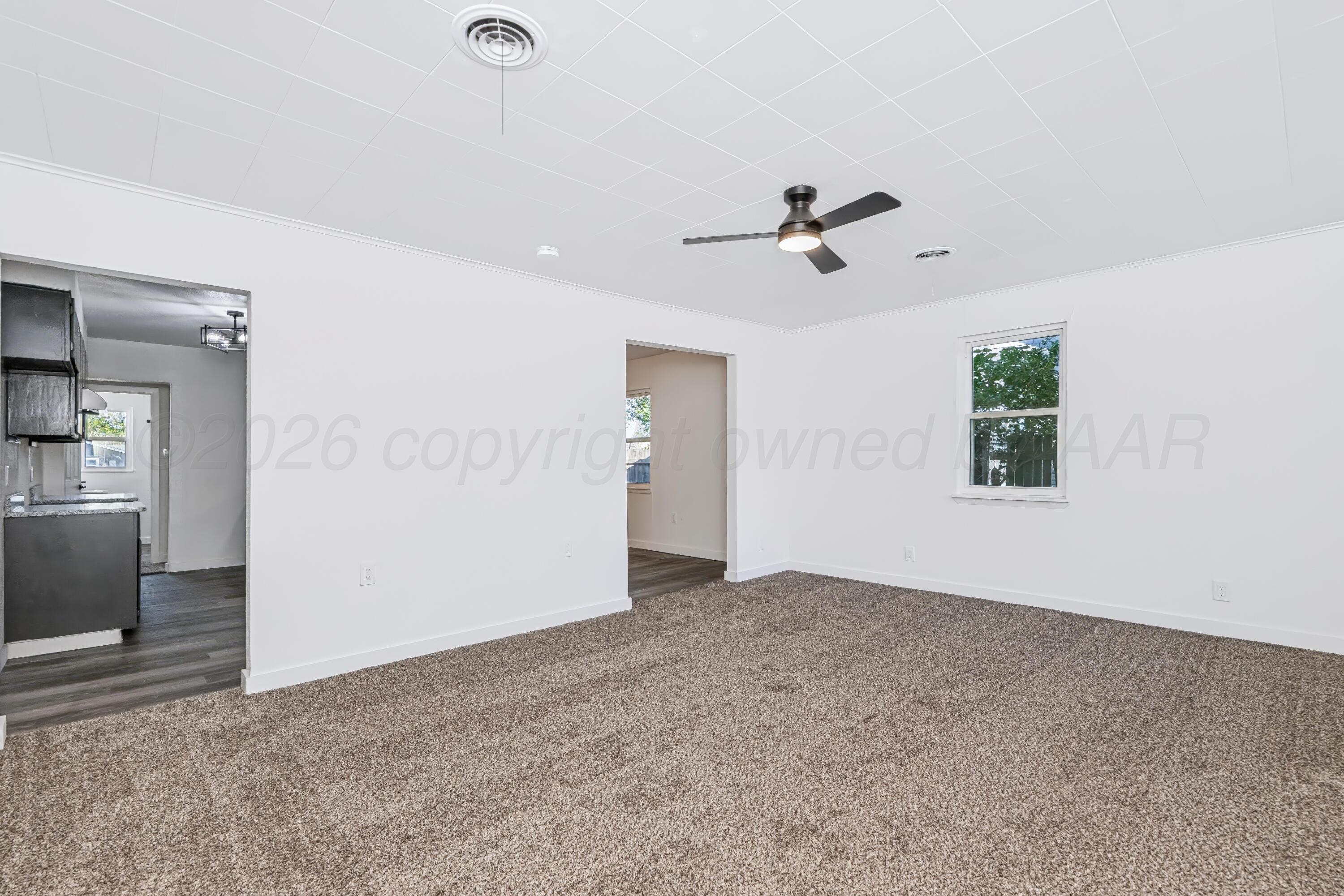 404 S Fairmont Street Property Photo 5