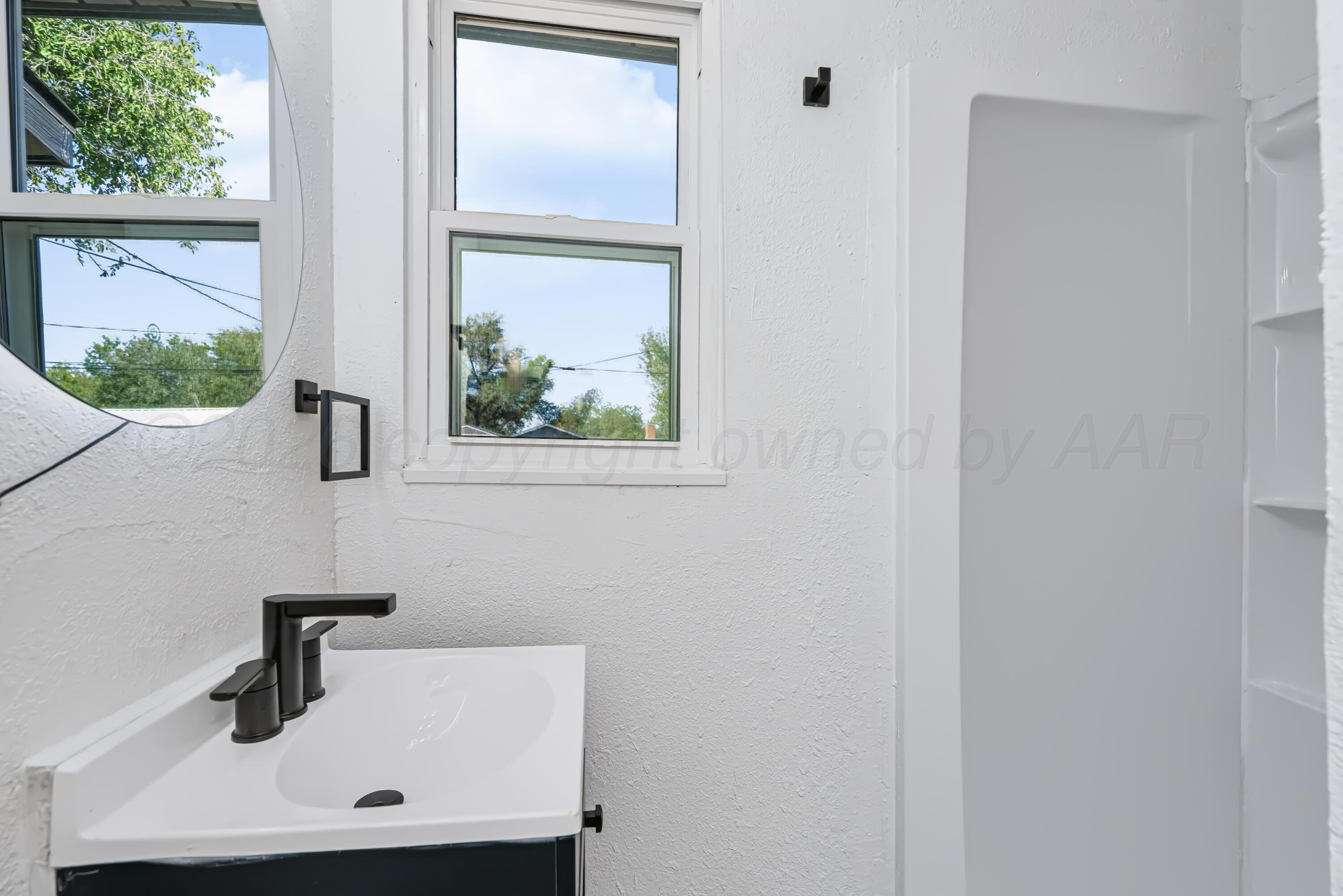 404 S Fairmont Street Property Photo 20