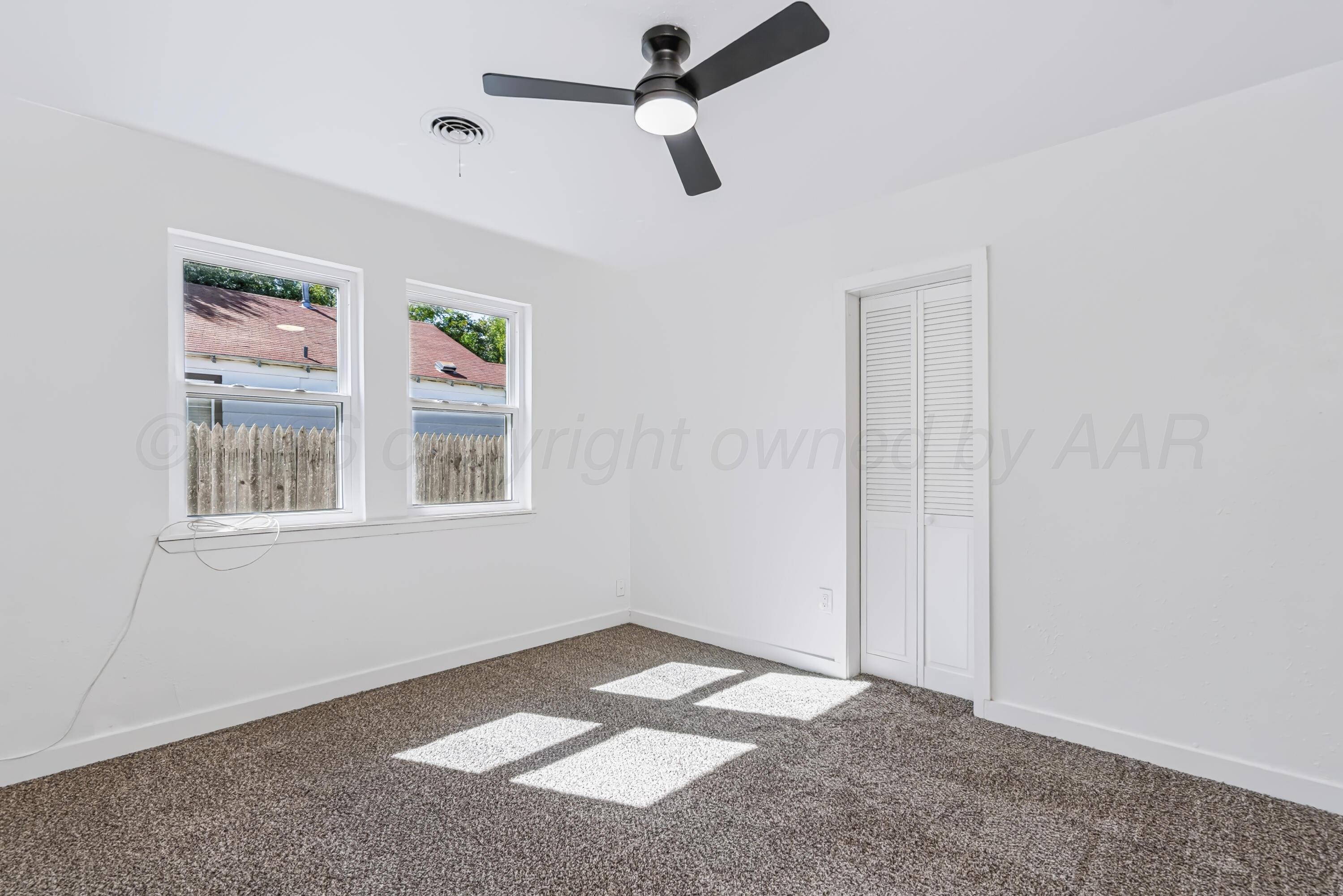 404 S Fairmont Street Property Photo 24