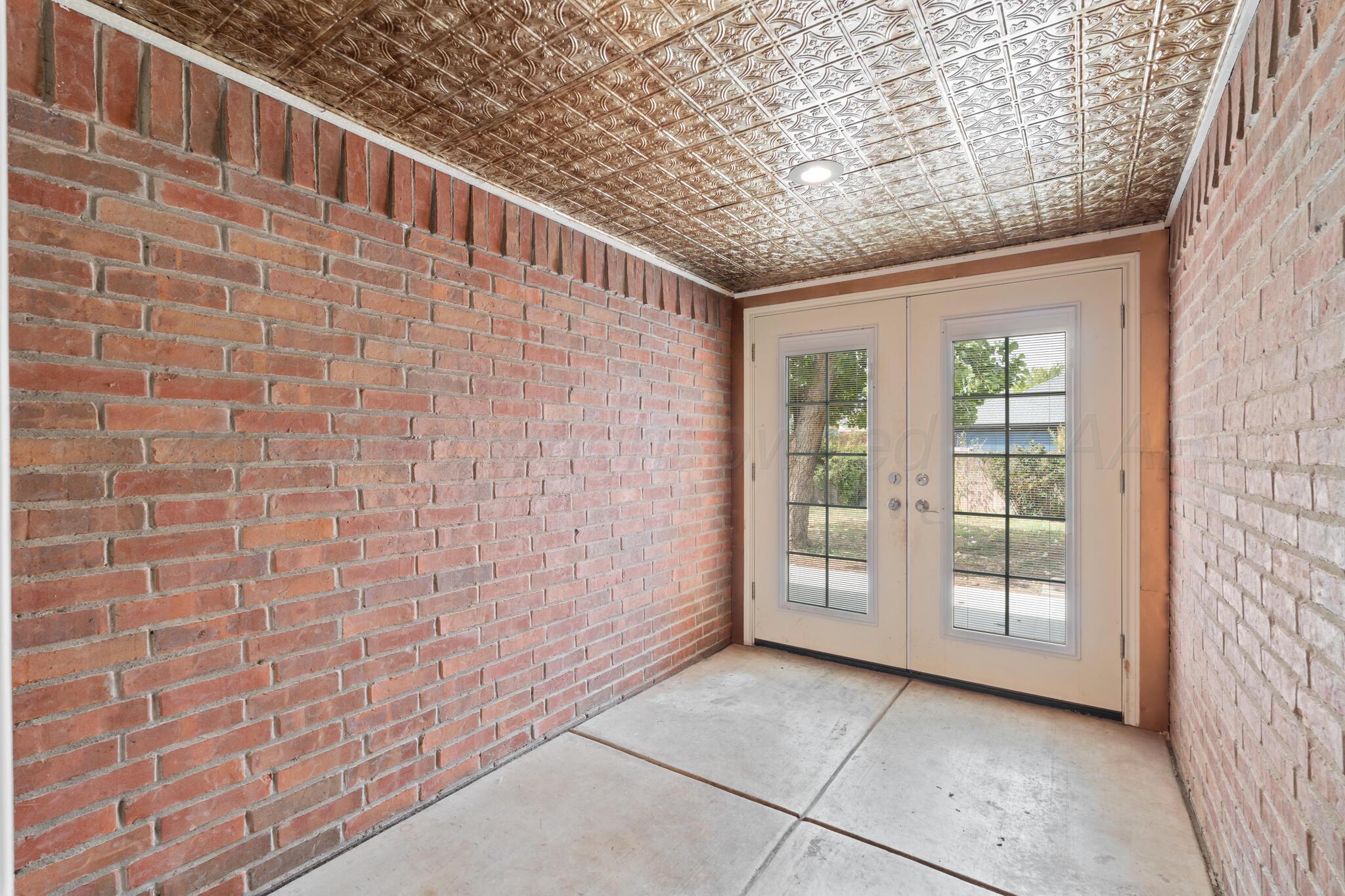 8104 Little Rock Drive Property Photo 30
