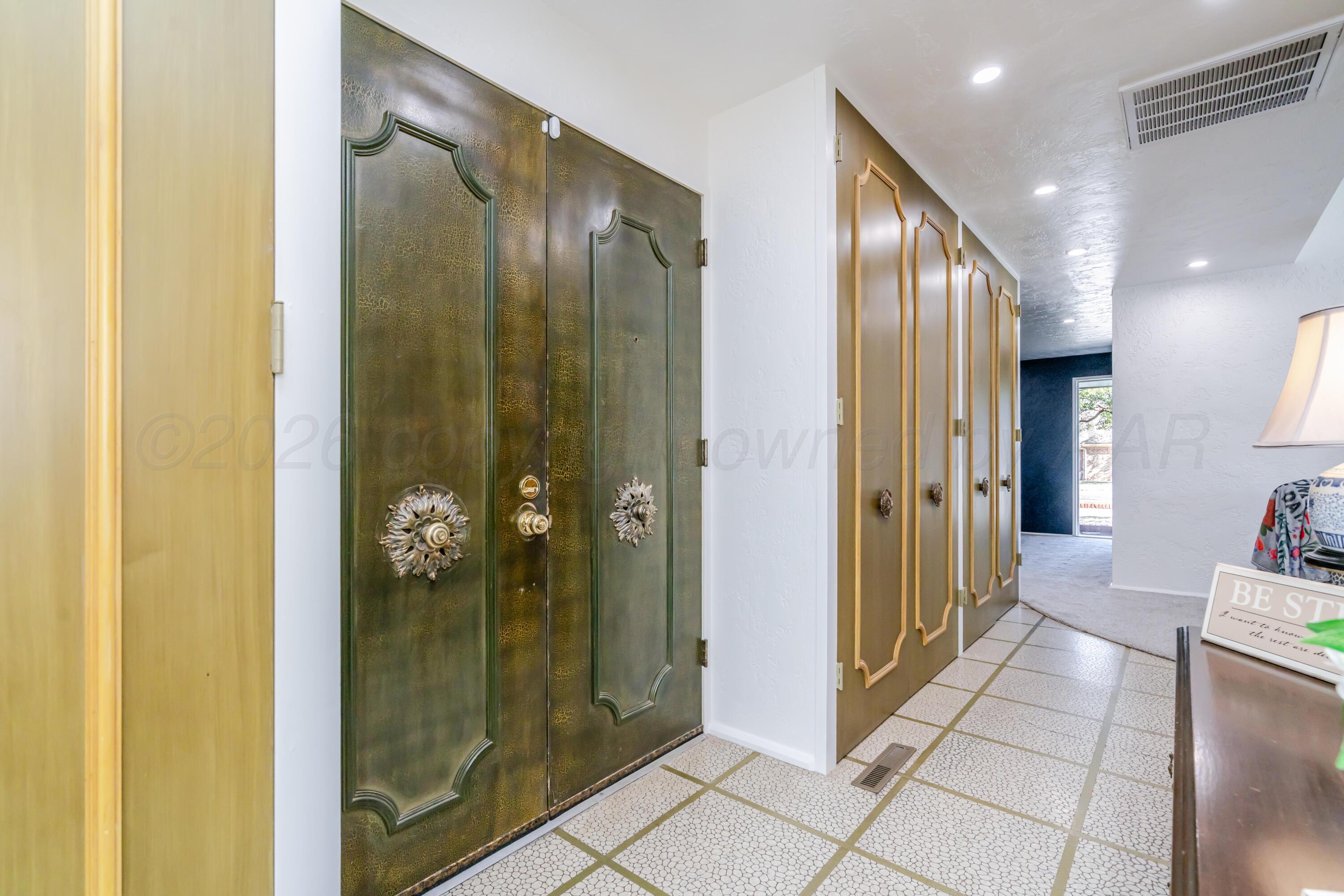 601 Cottage Street Property Photo 7