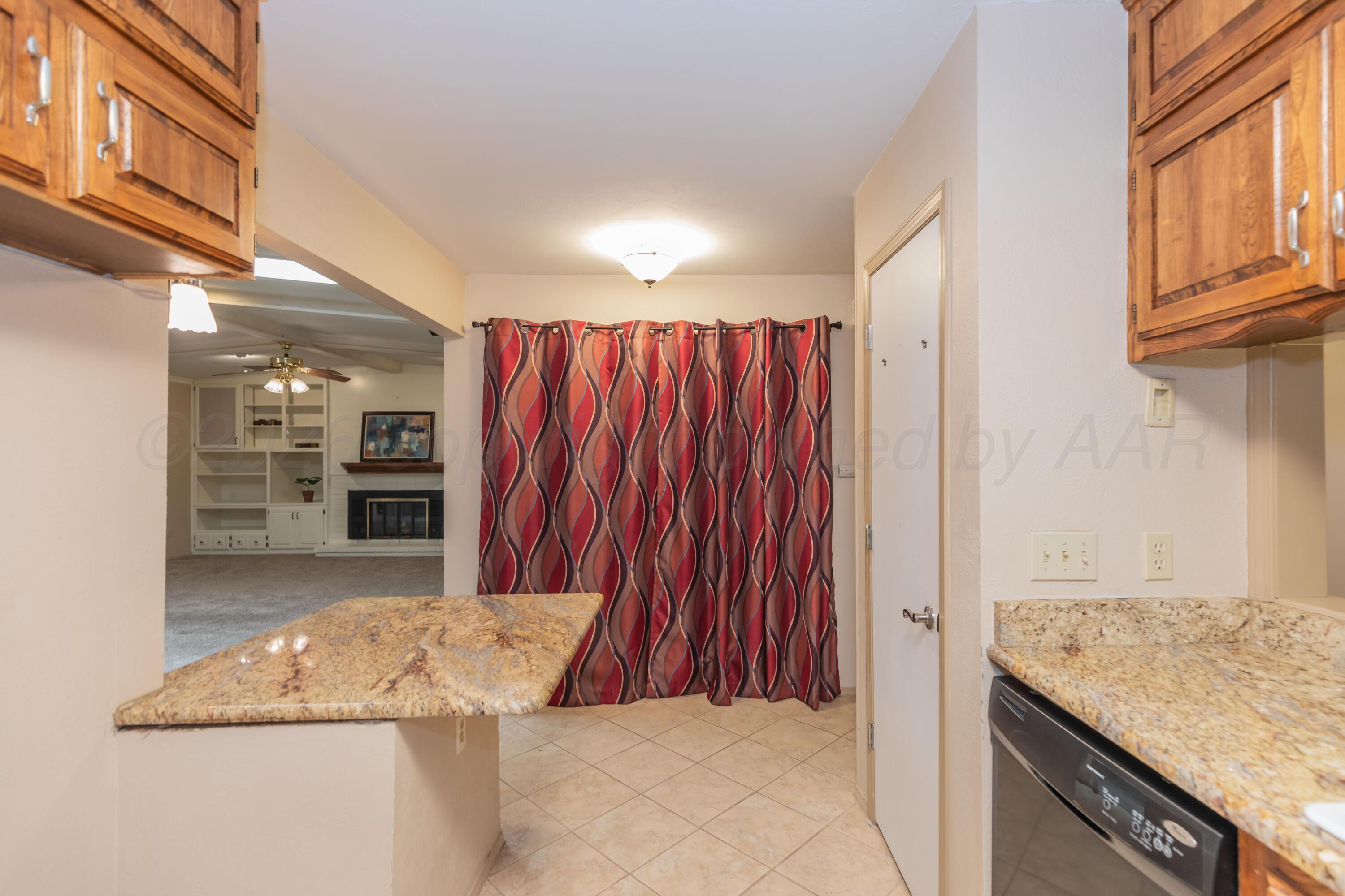 7115 Adirondack Trail Property Photo 19