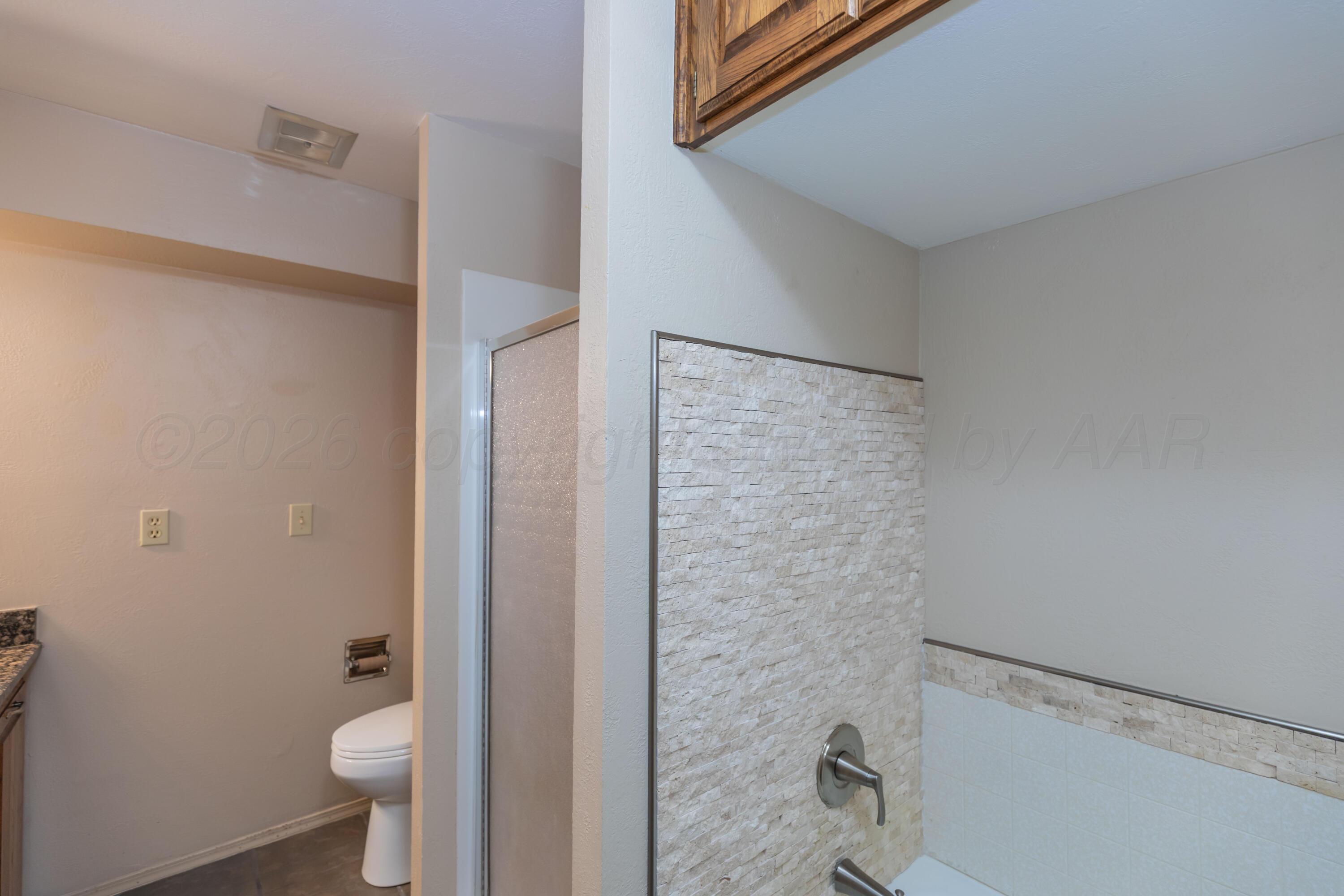 7115 Adirondack Trail Property Photo 28
