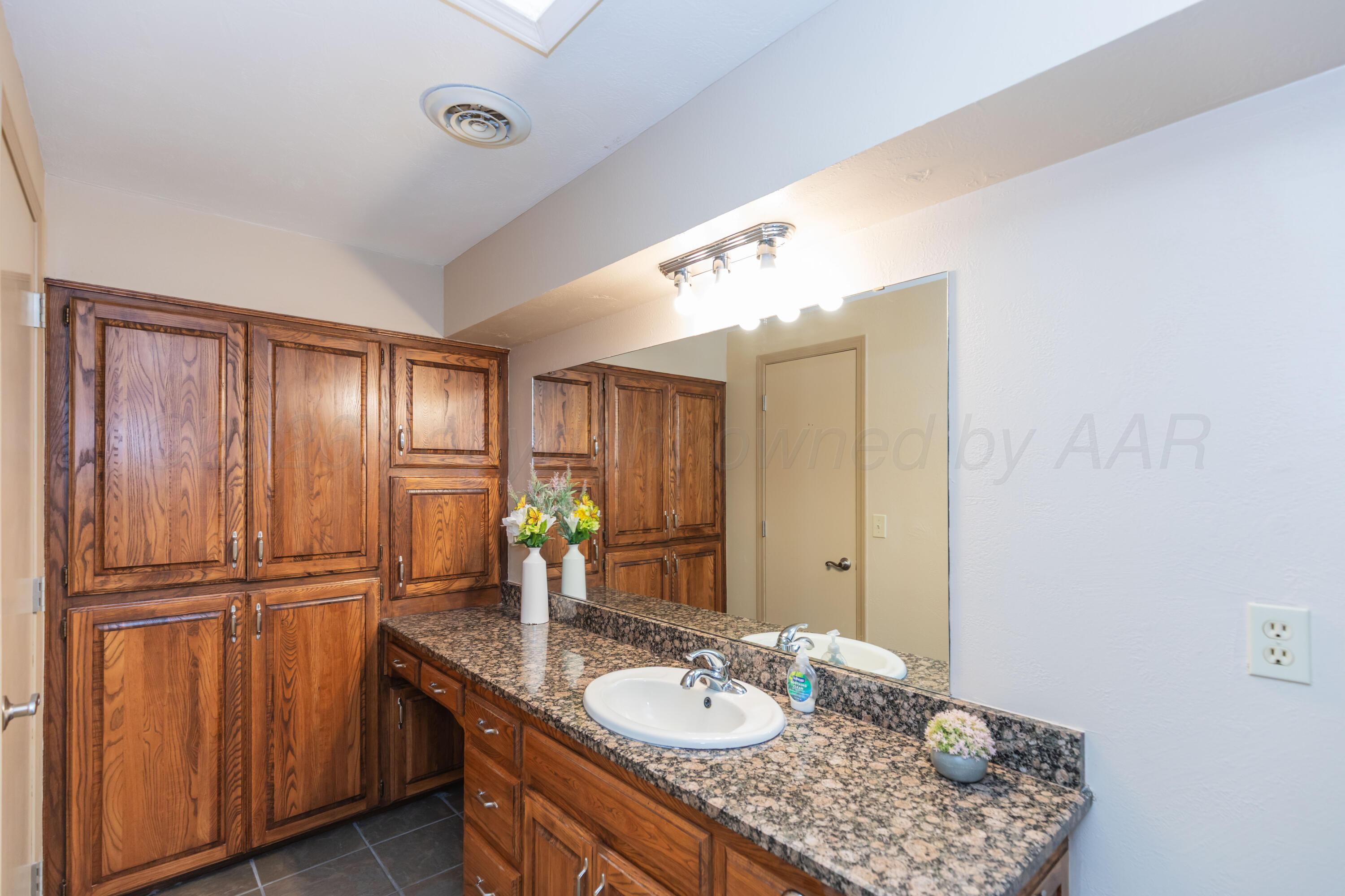 7115 Adirondack Trail Property Photo 31