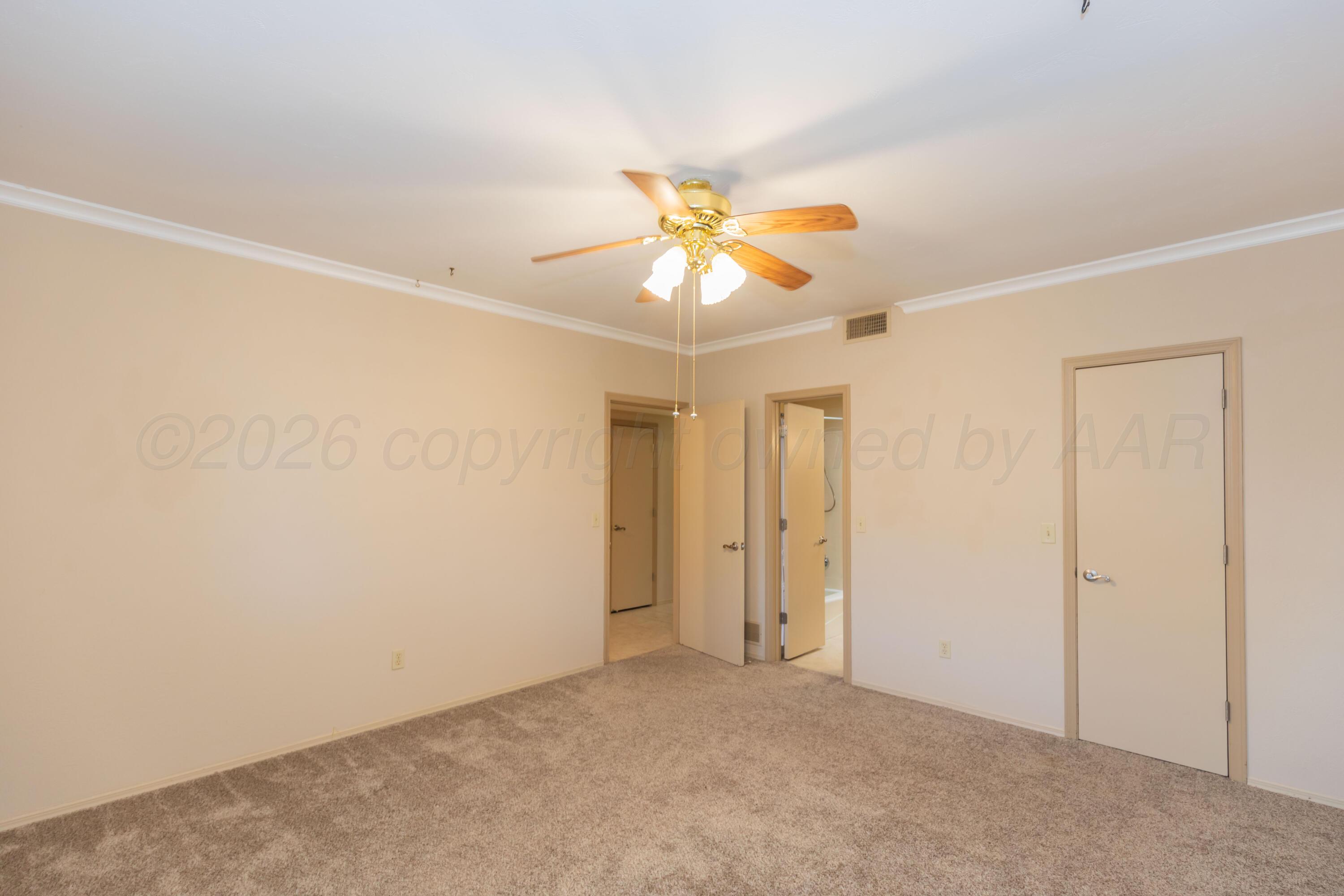 7115 Adirondack Trail Property Photo 33