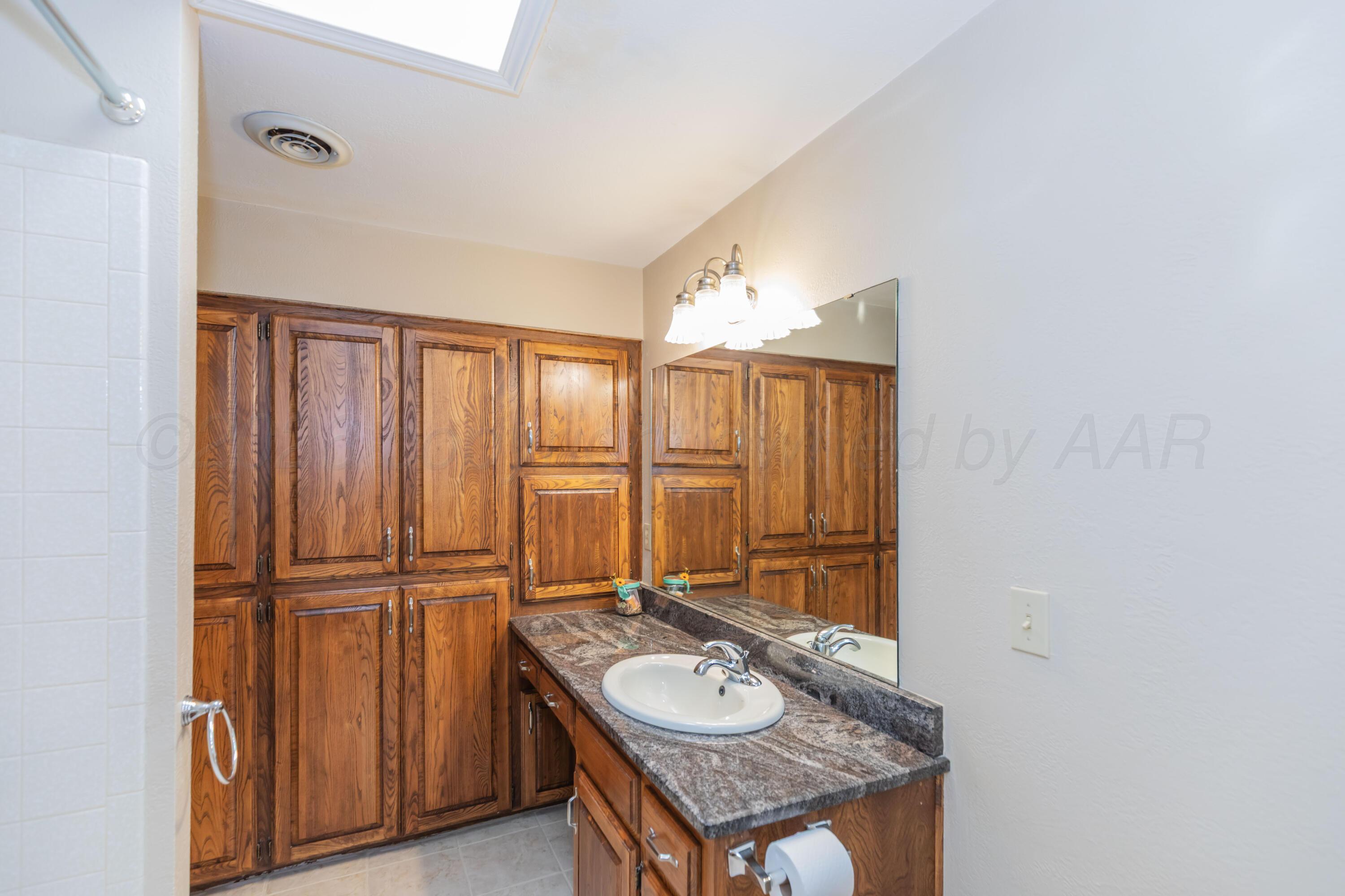 7115 Adirondack Trail Property Photo 36