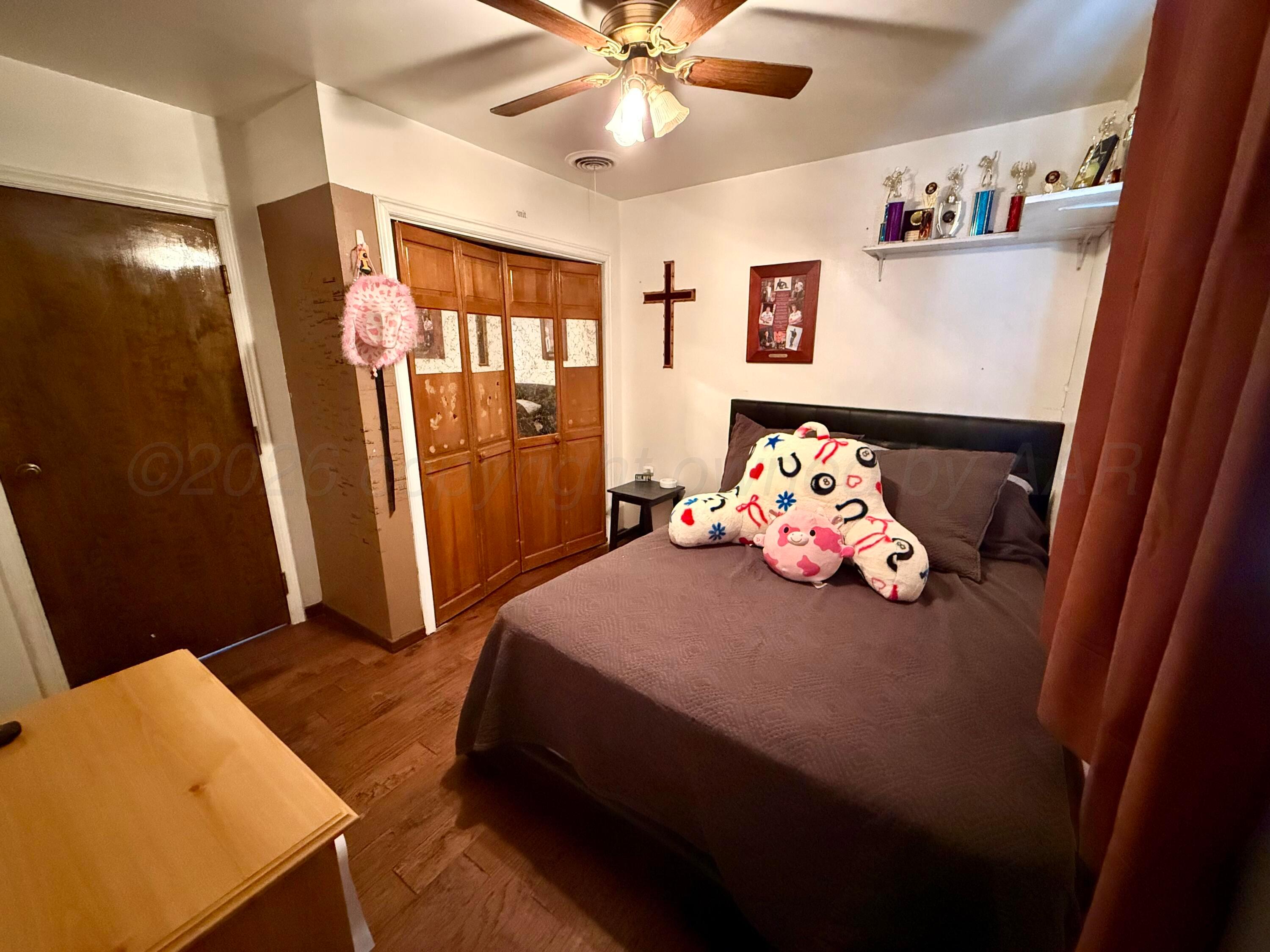 1402 S Houston Street Property Photo 7
