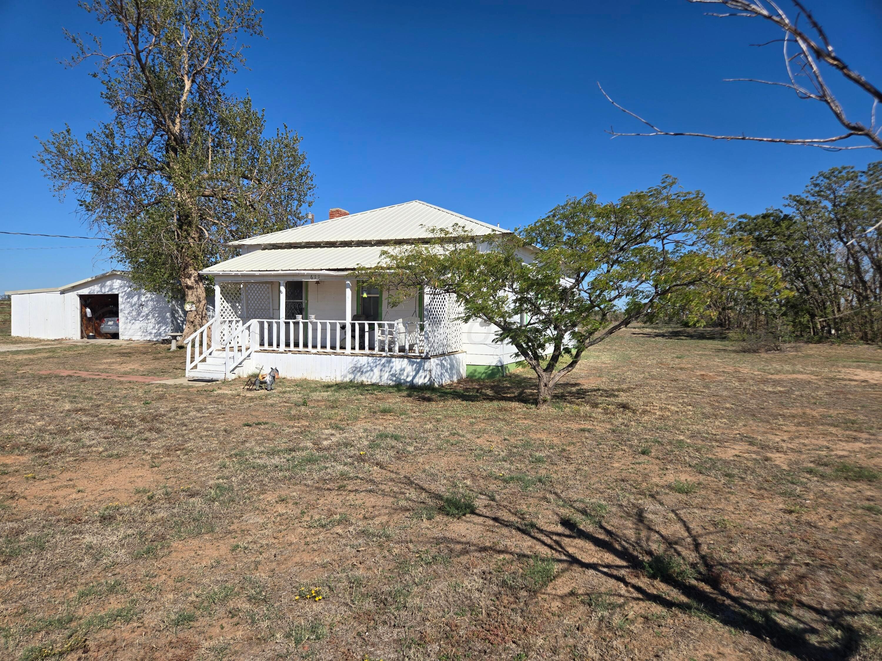 611 S State Highway 70 Property Photo 3