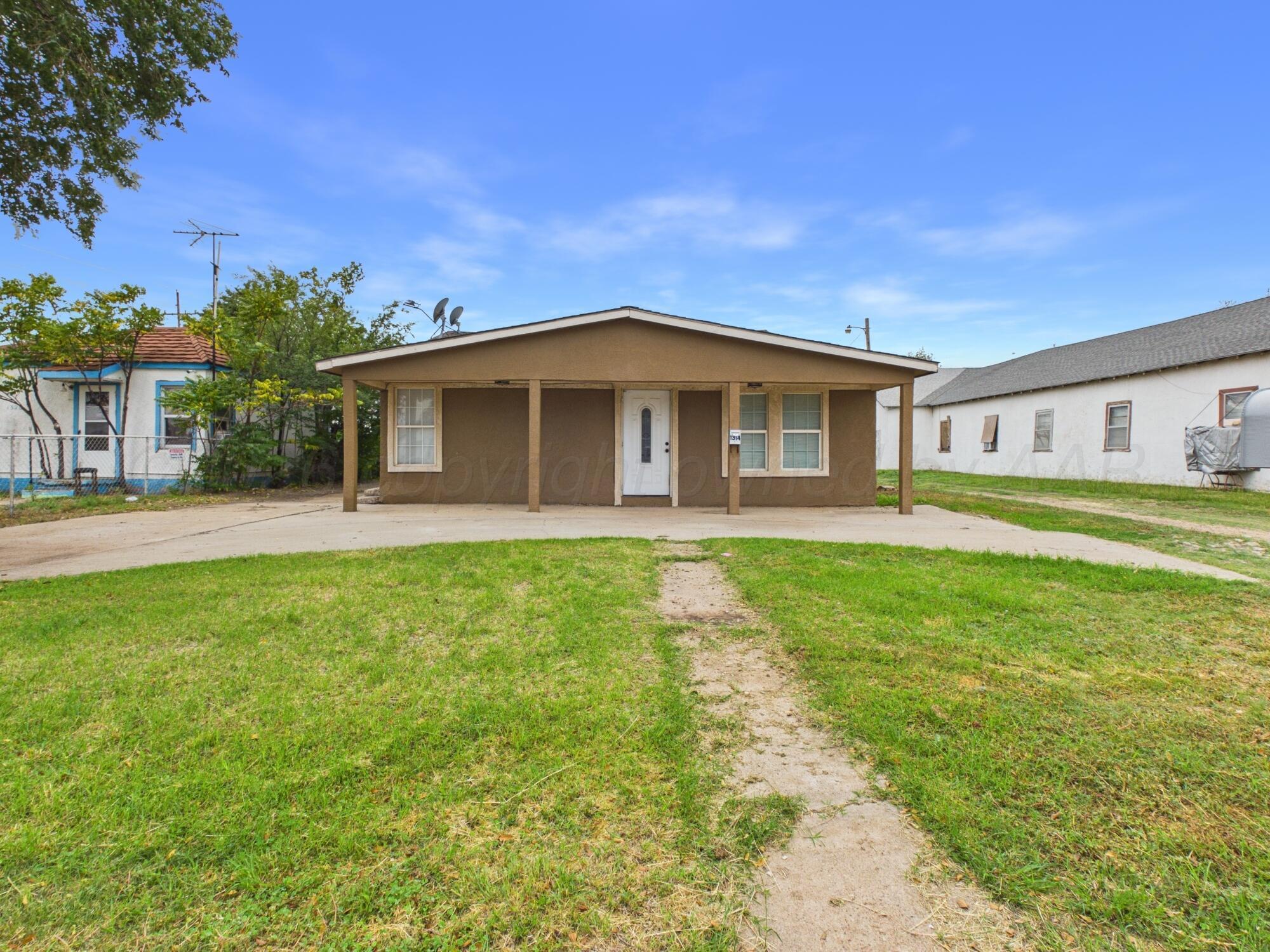1314 S Bliss Avenue Property Photo 1