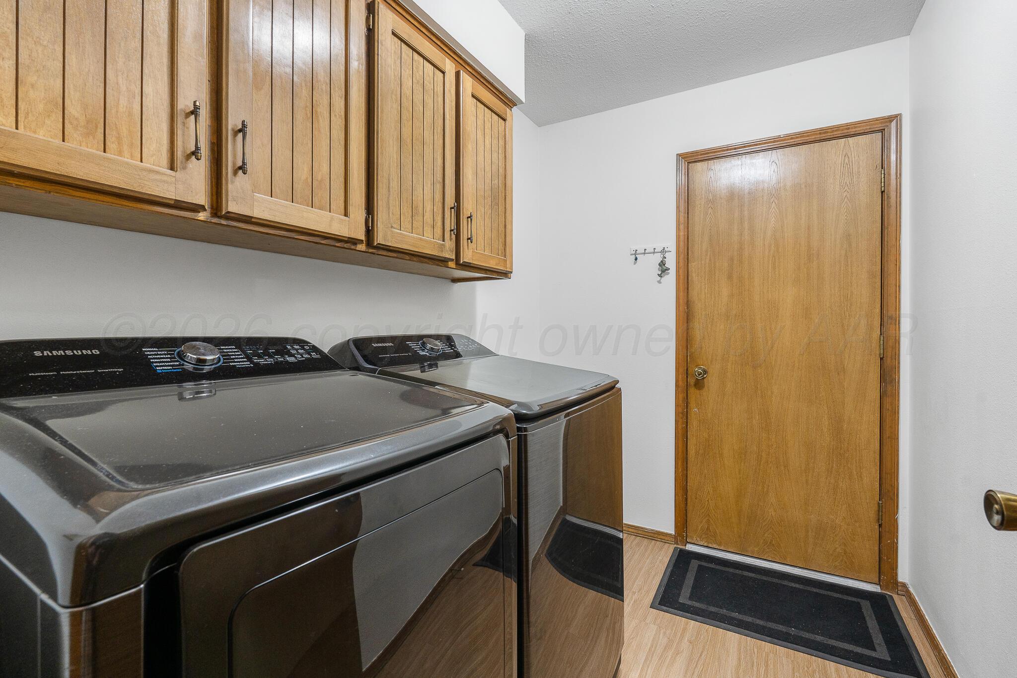 6604 Wentworth Drive Property Photo 15