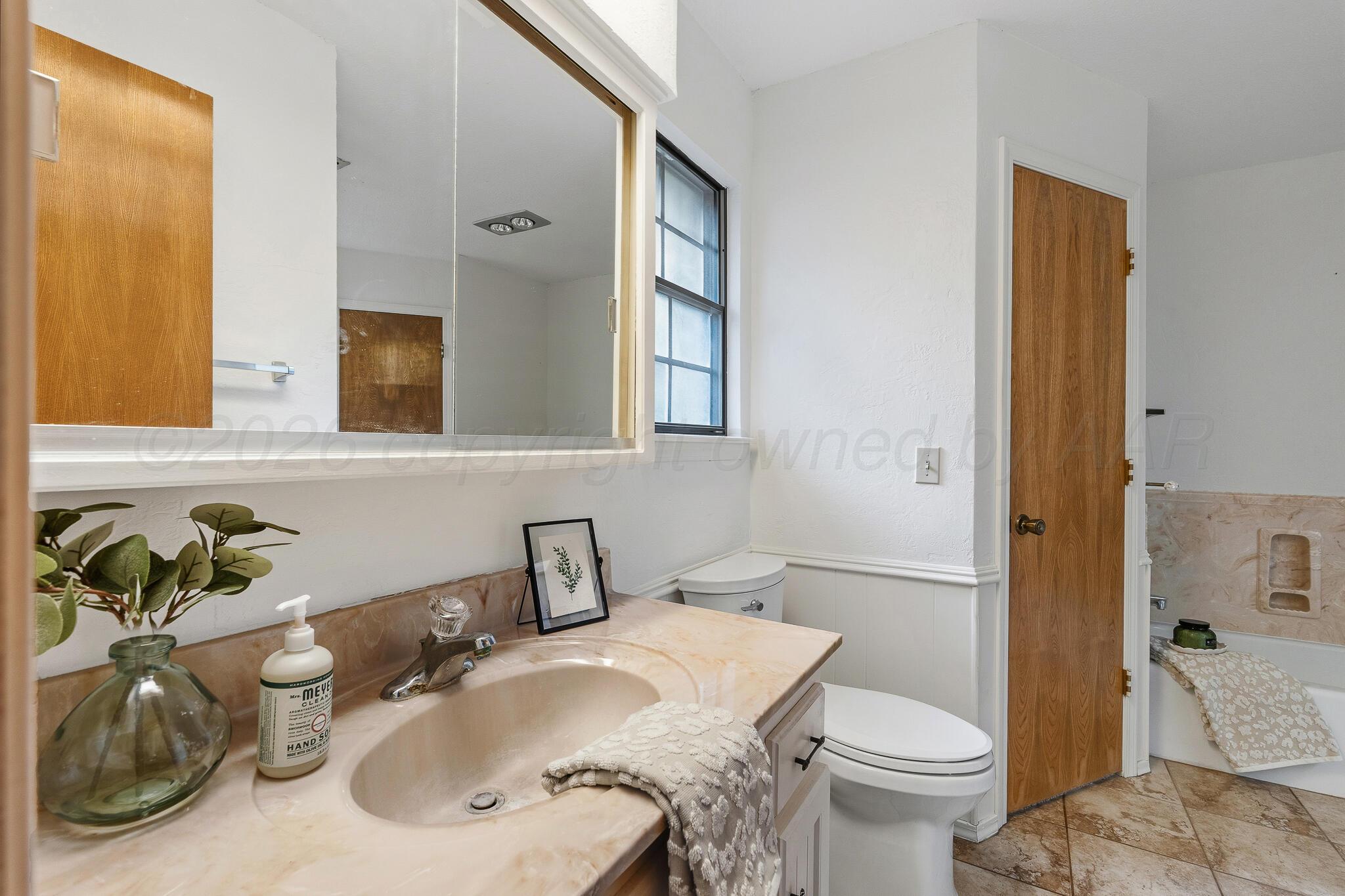 6604 Wentworth Drive Property Photo 18