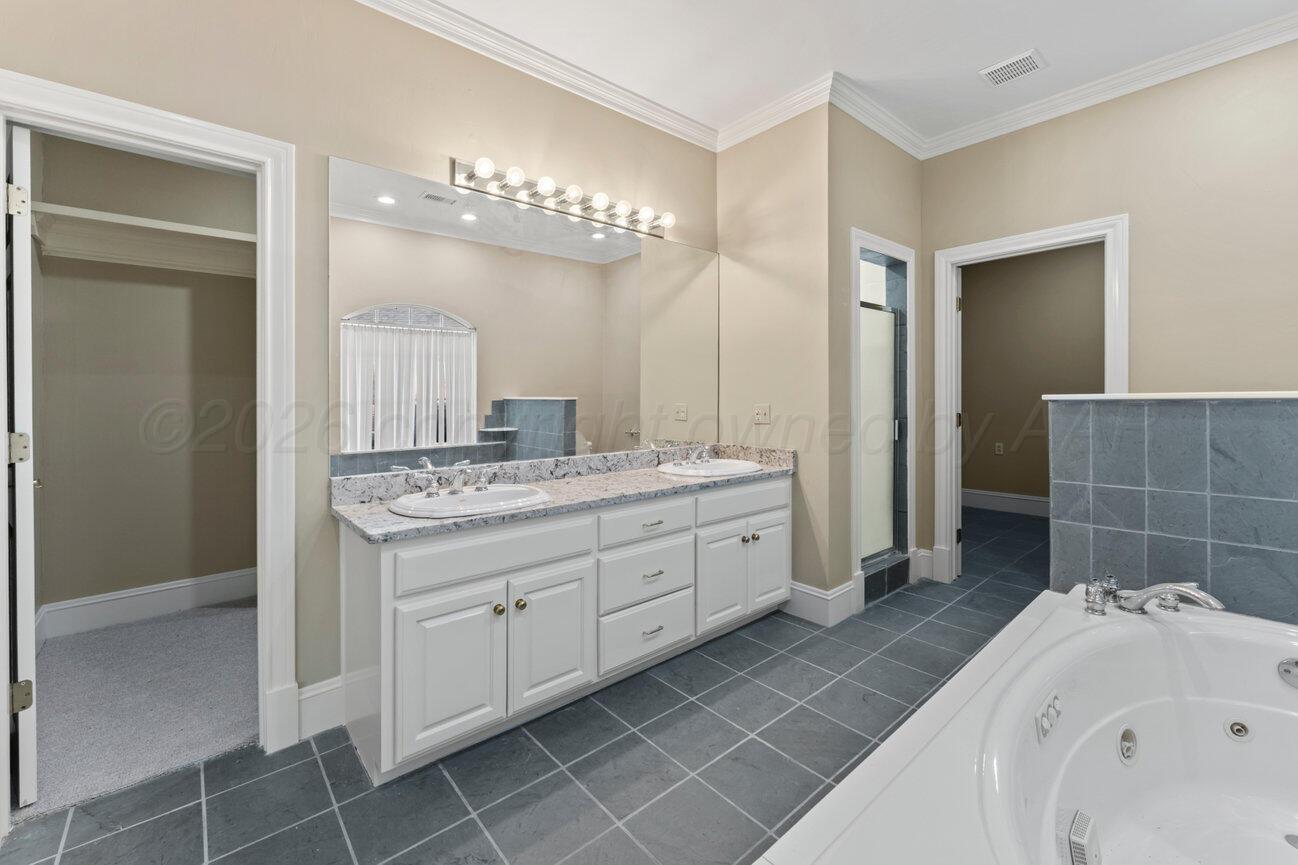 2201 Peach Tree Street Property Photo 17