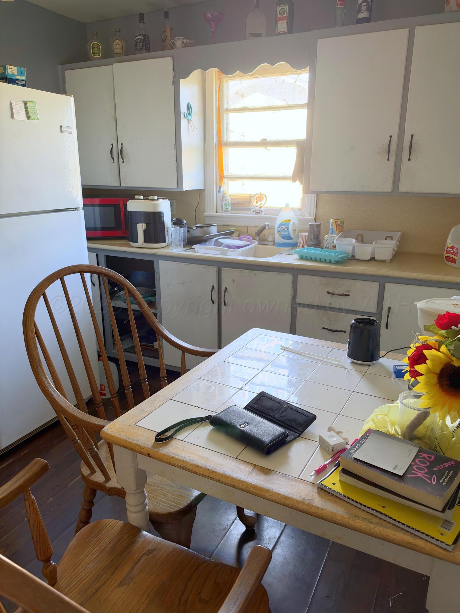 1109 S Wilhelm Avenue Property Photo 8