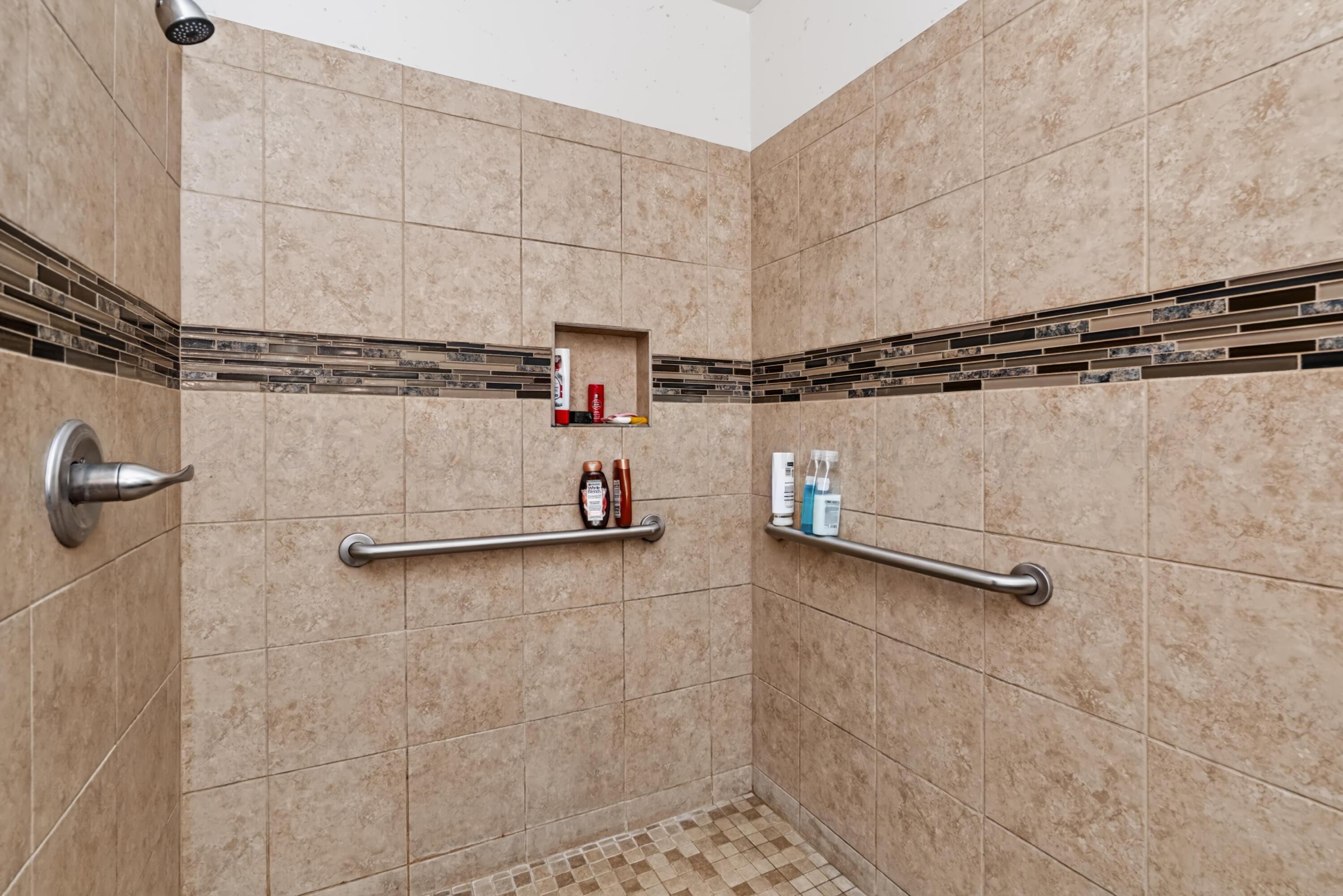 201 Elise Street Property Photo 18
