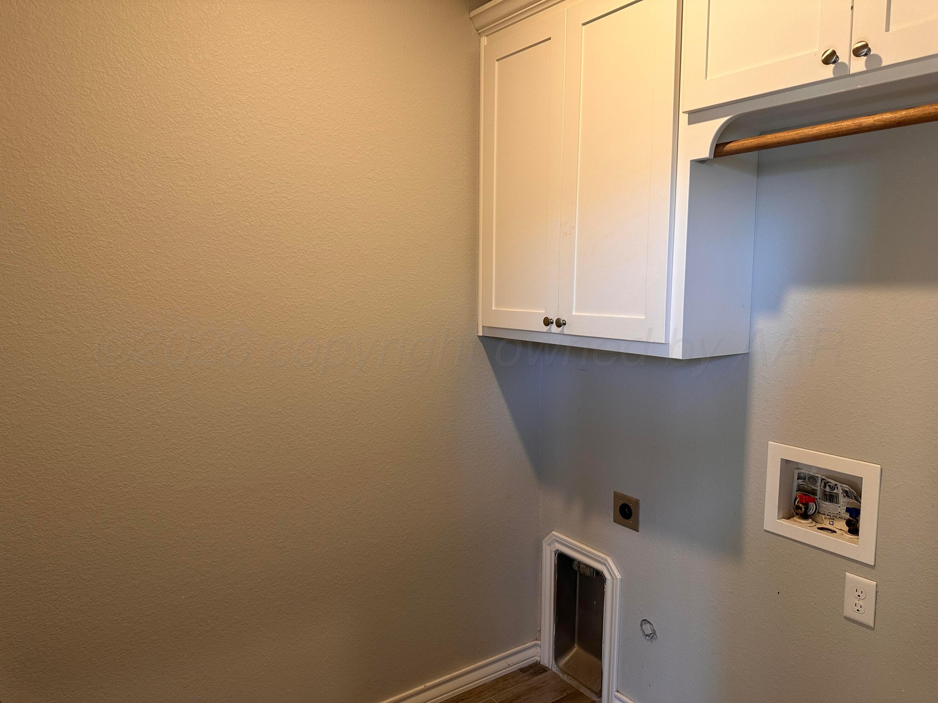 24 Living Way Lane Property Photo 18