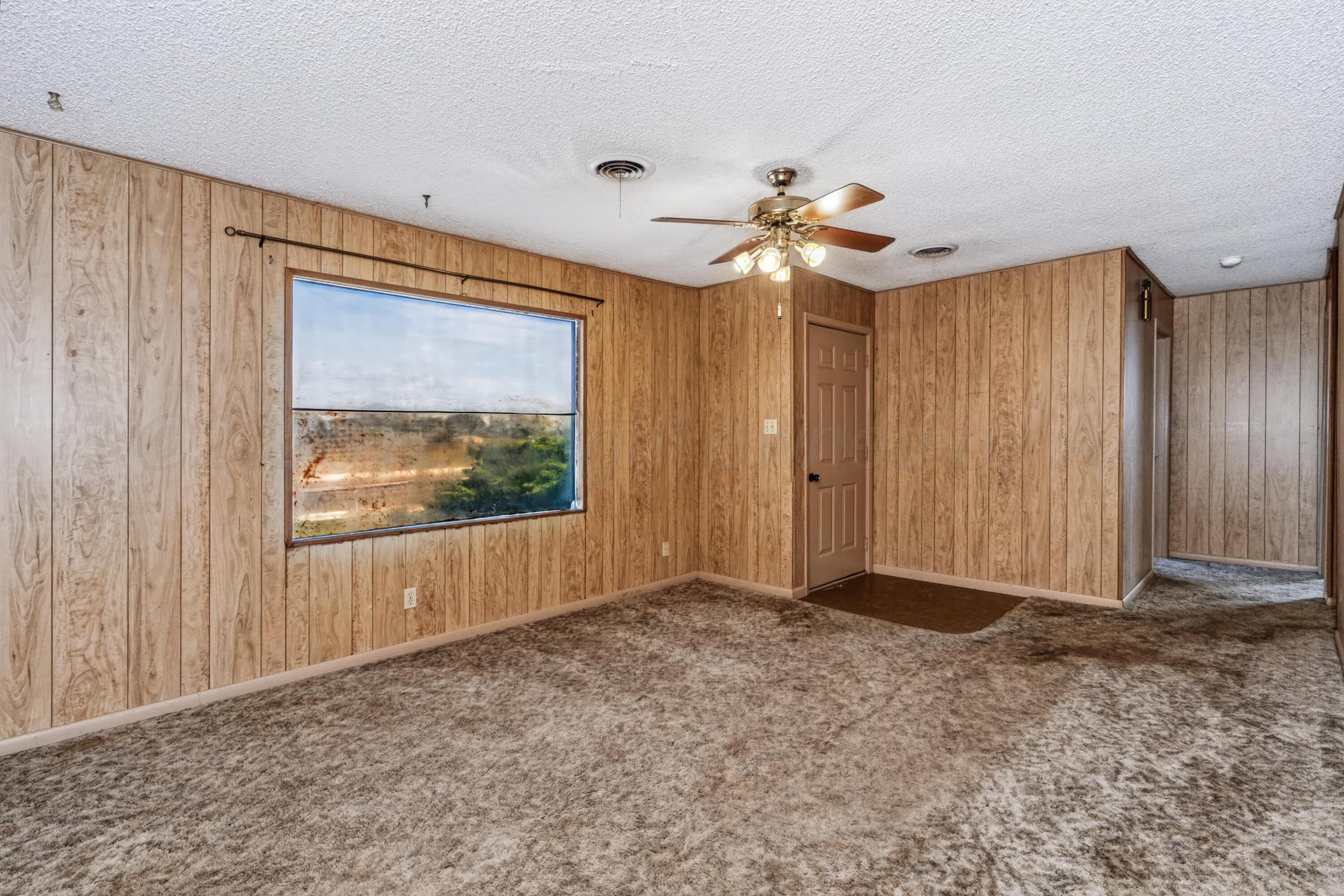525 N Maddox Avenue Property Photo 6