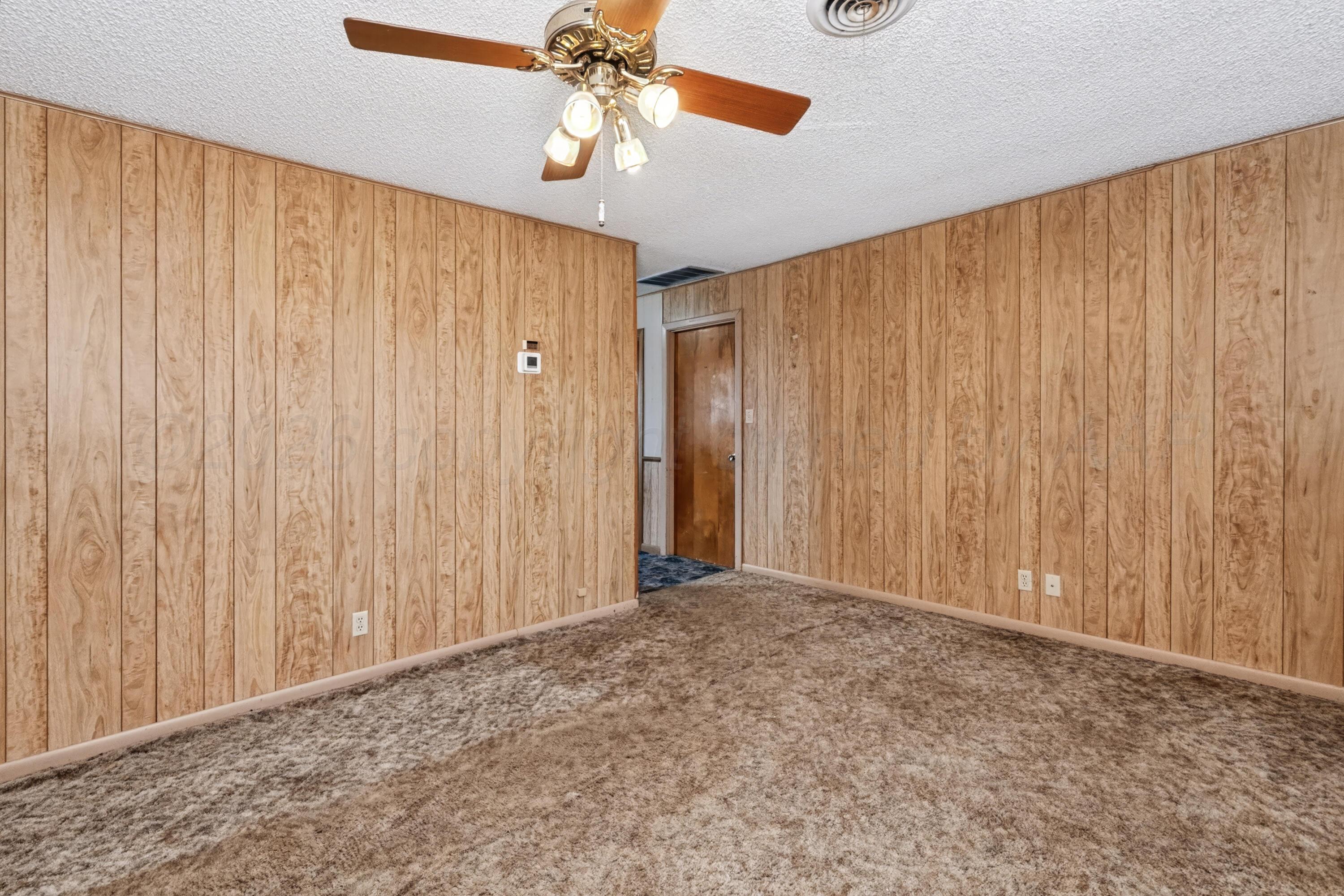 525 N Maddox Avenue Property Photo 7