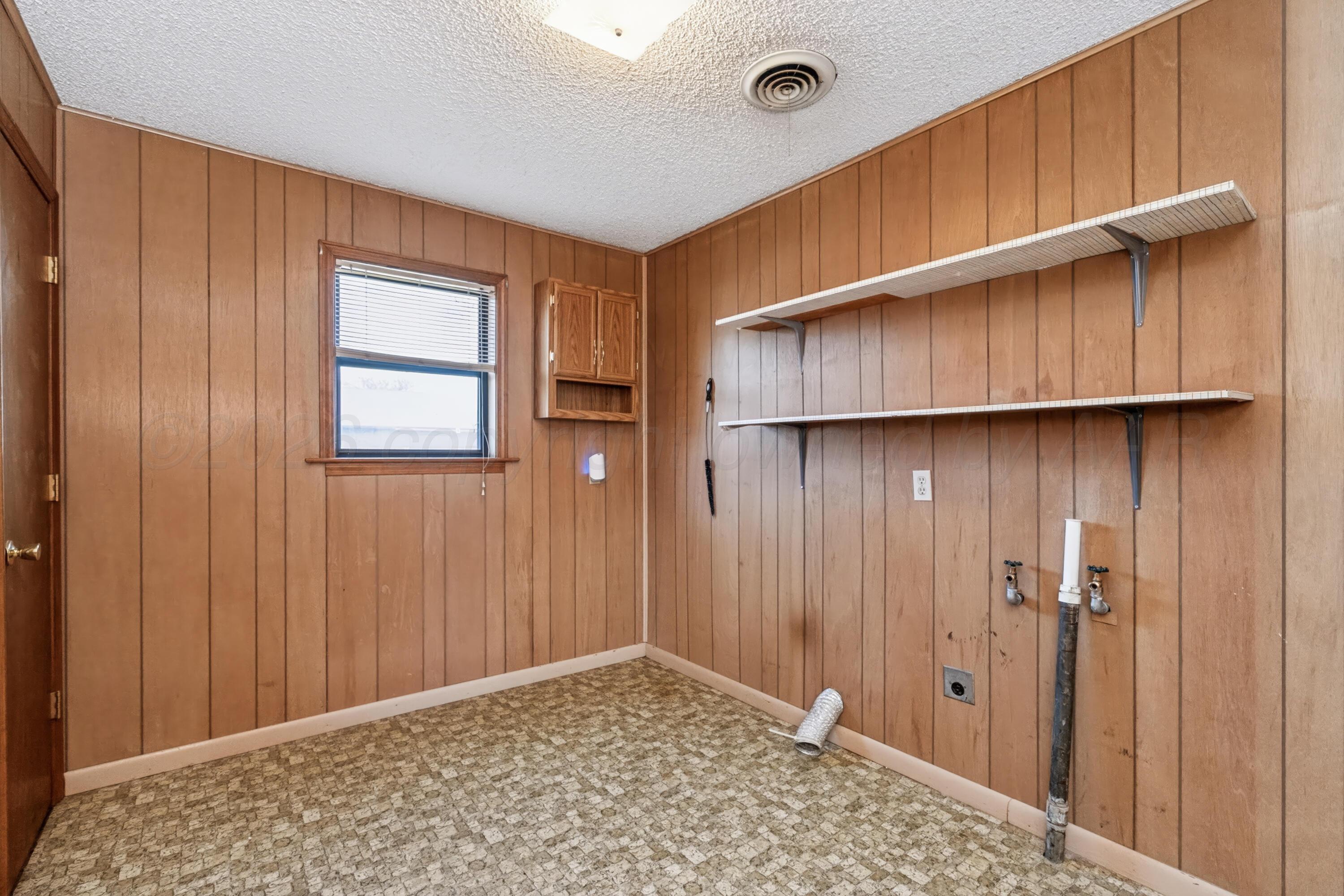 525 N Maddox Avenue Property Photo 11