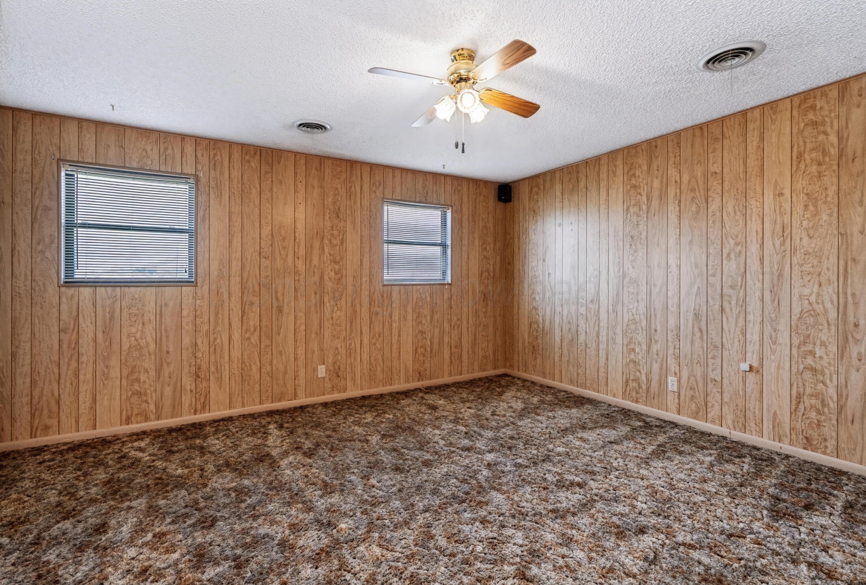 525 N Maddox Avenue Property Photo 17