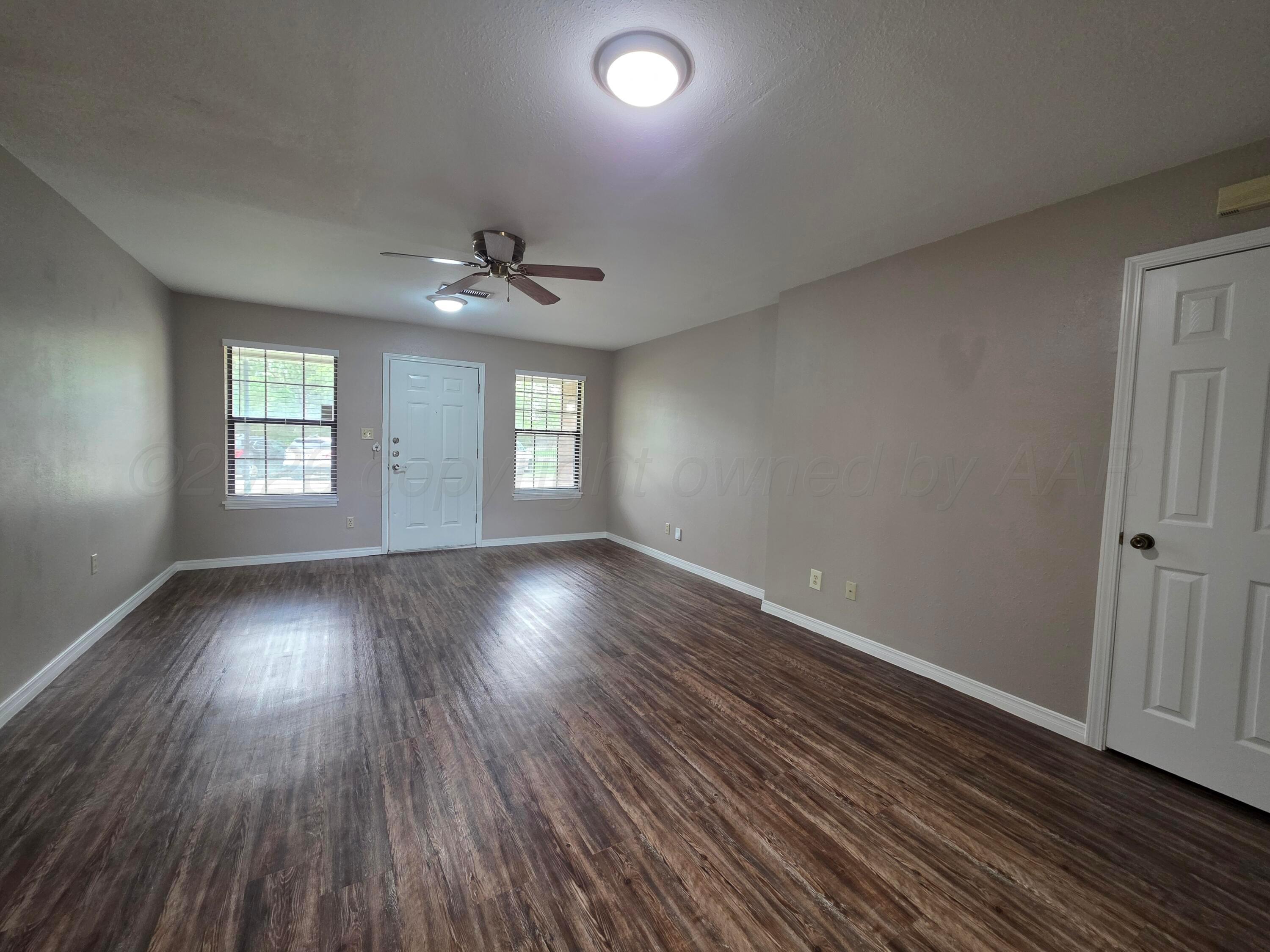4212 W Farmers #11 Avenue Property Photo 3