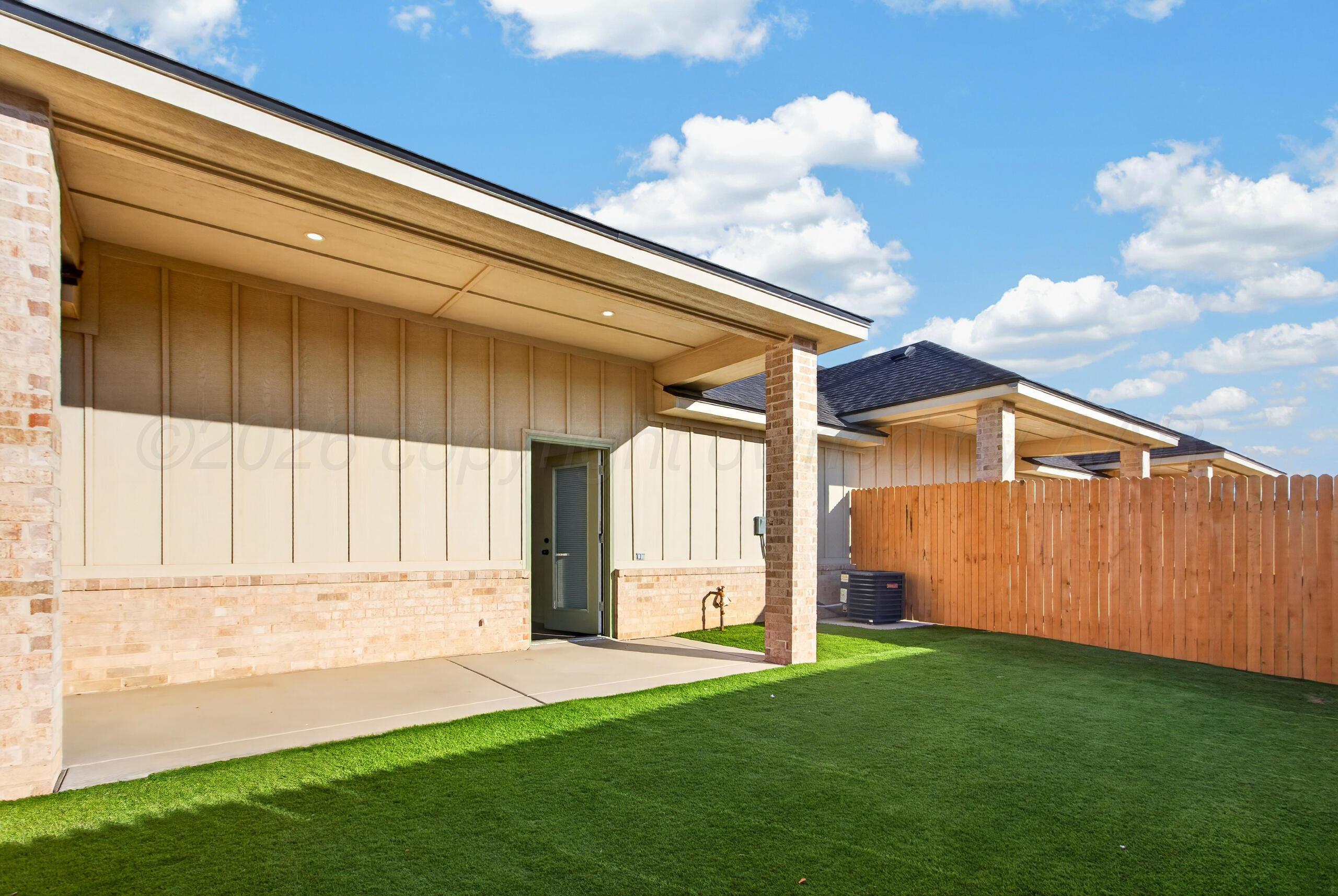 11075 Verano Unit E Drive Property Photo 17