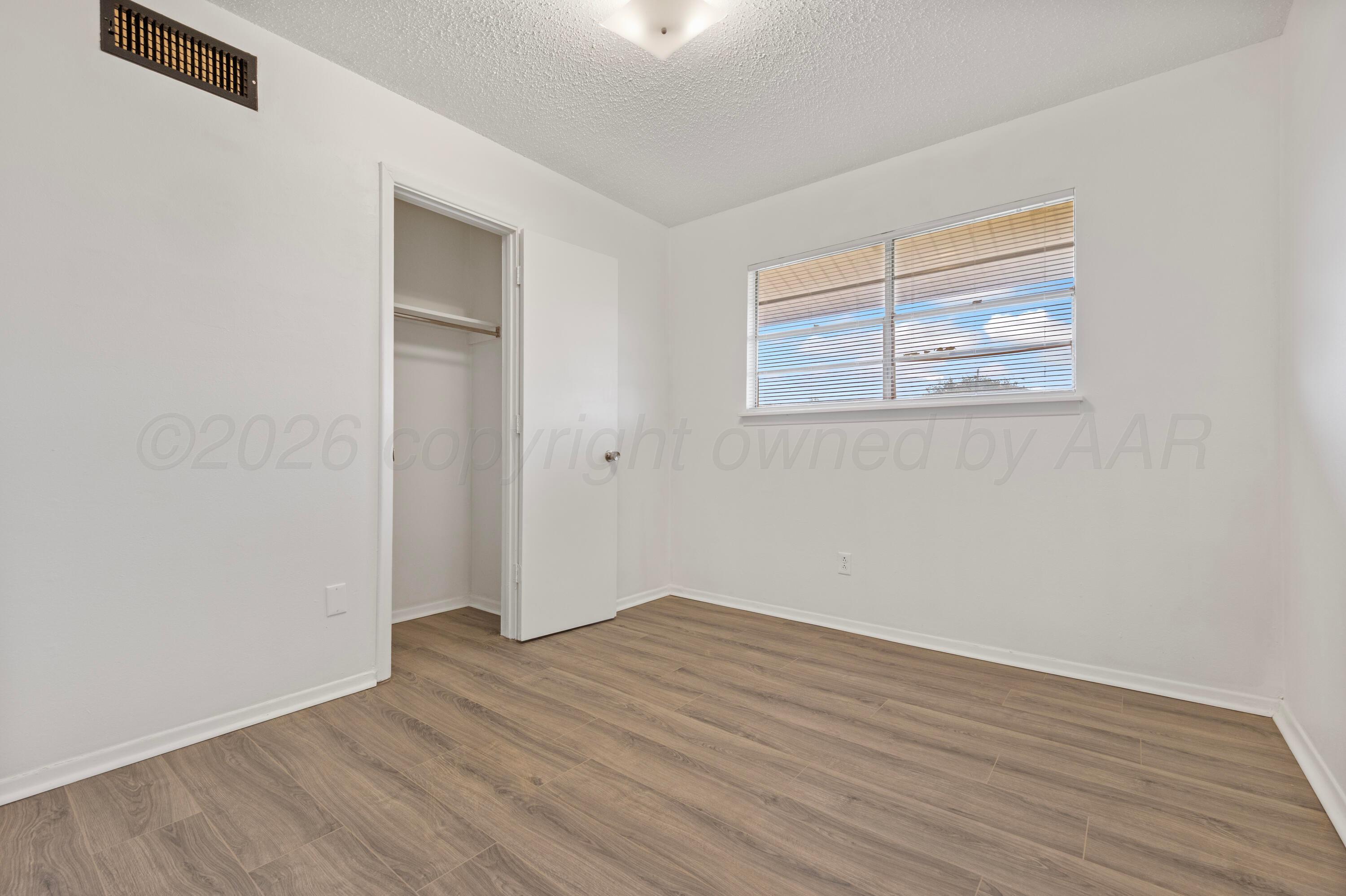 419 Long Street Property Photo 10