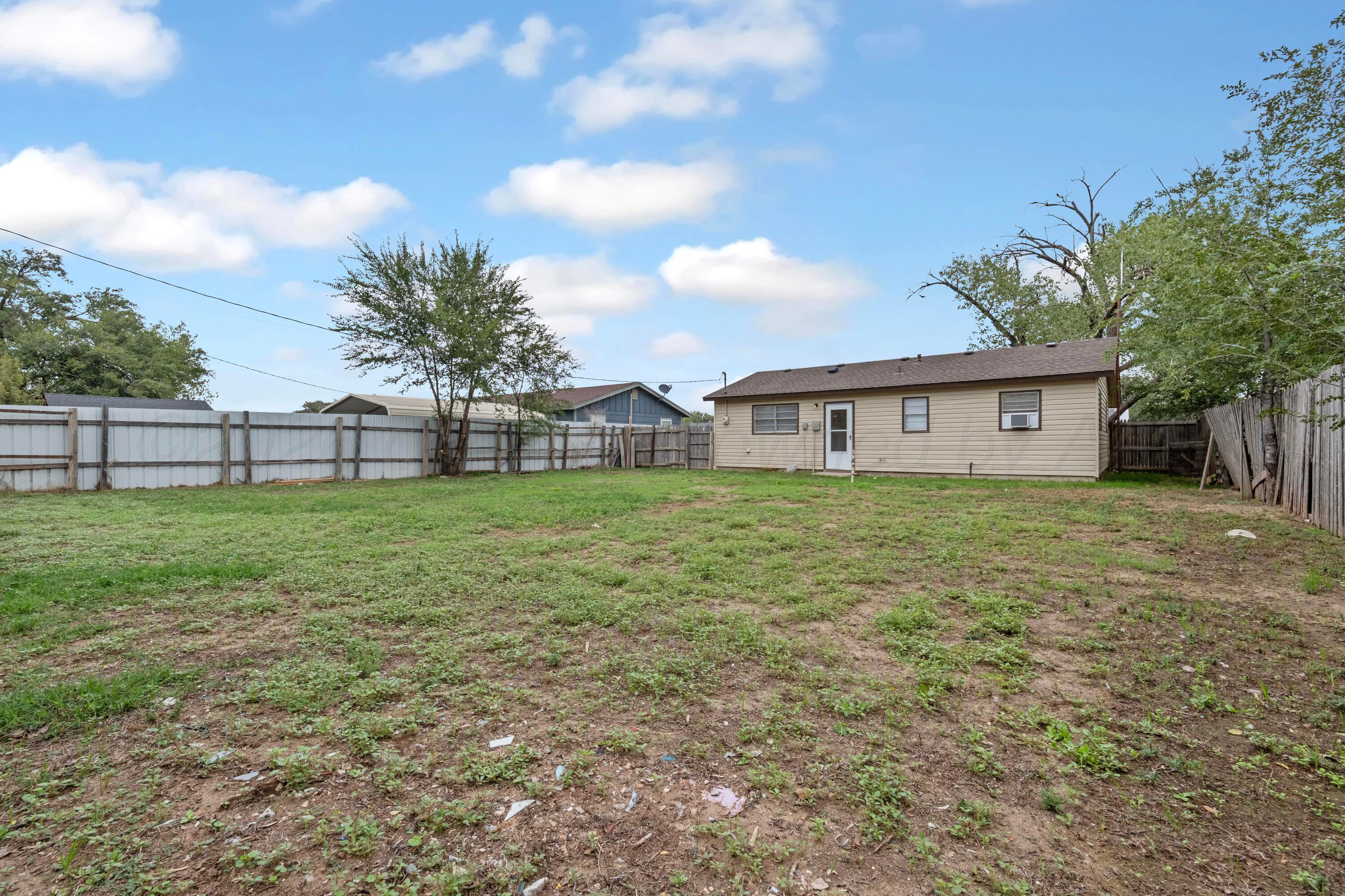 419 Long Street Property Photo 14