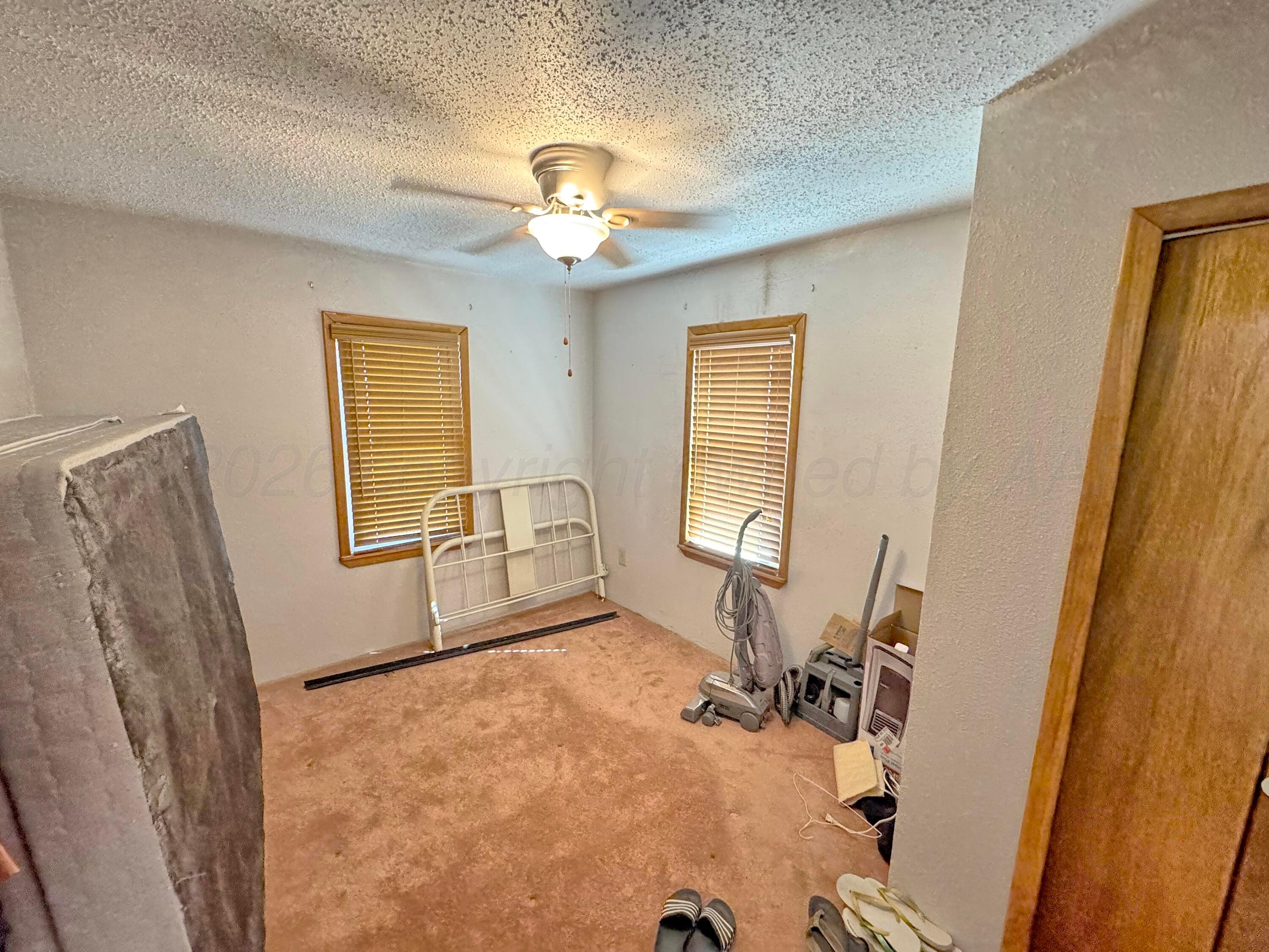 202 S Baylor Street Property Photo 5