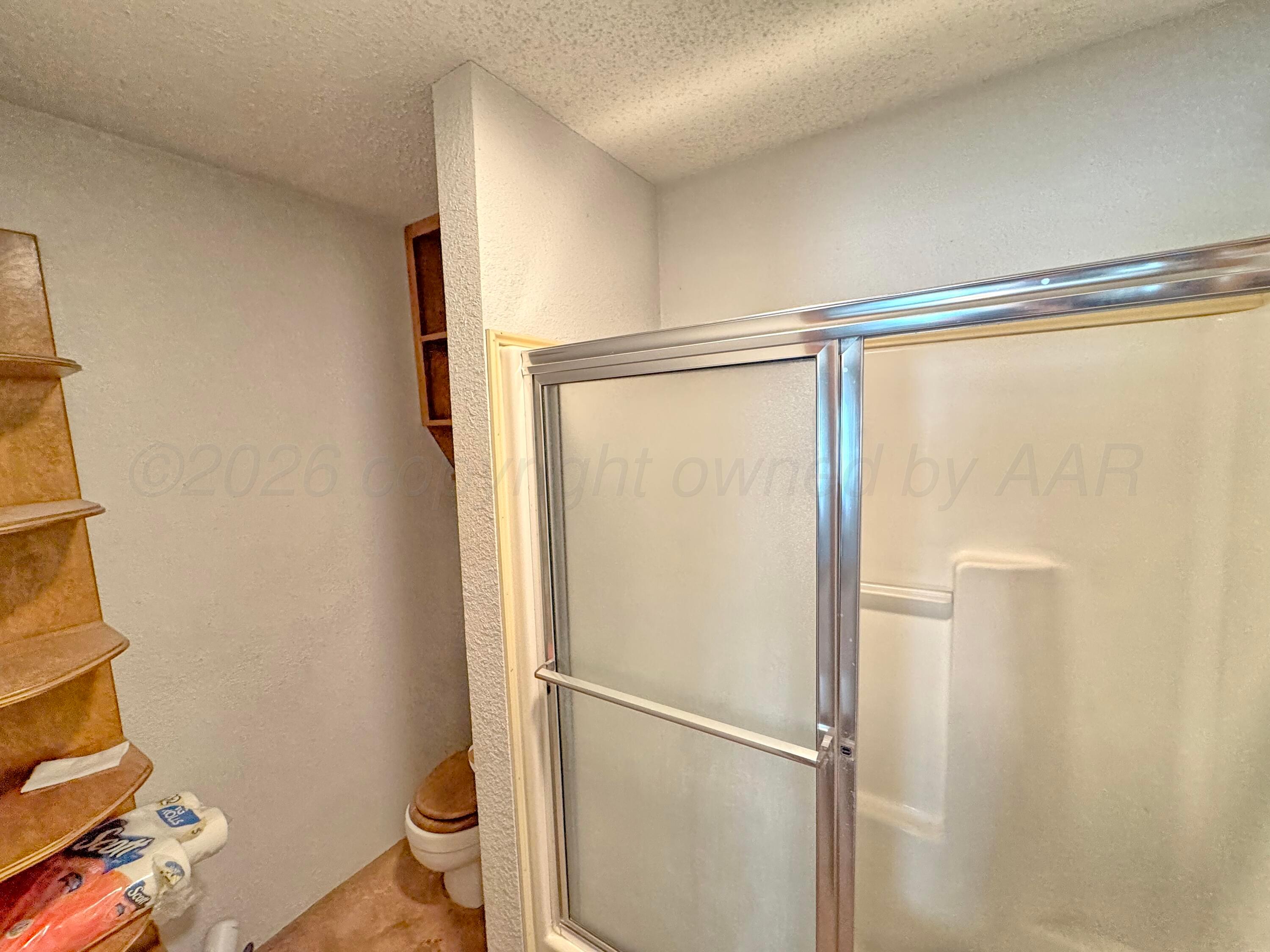202 S Baylor Street Property Photo 8