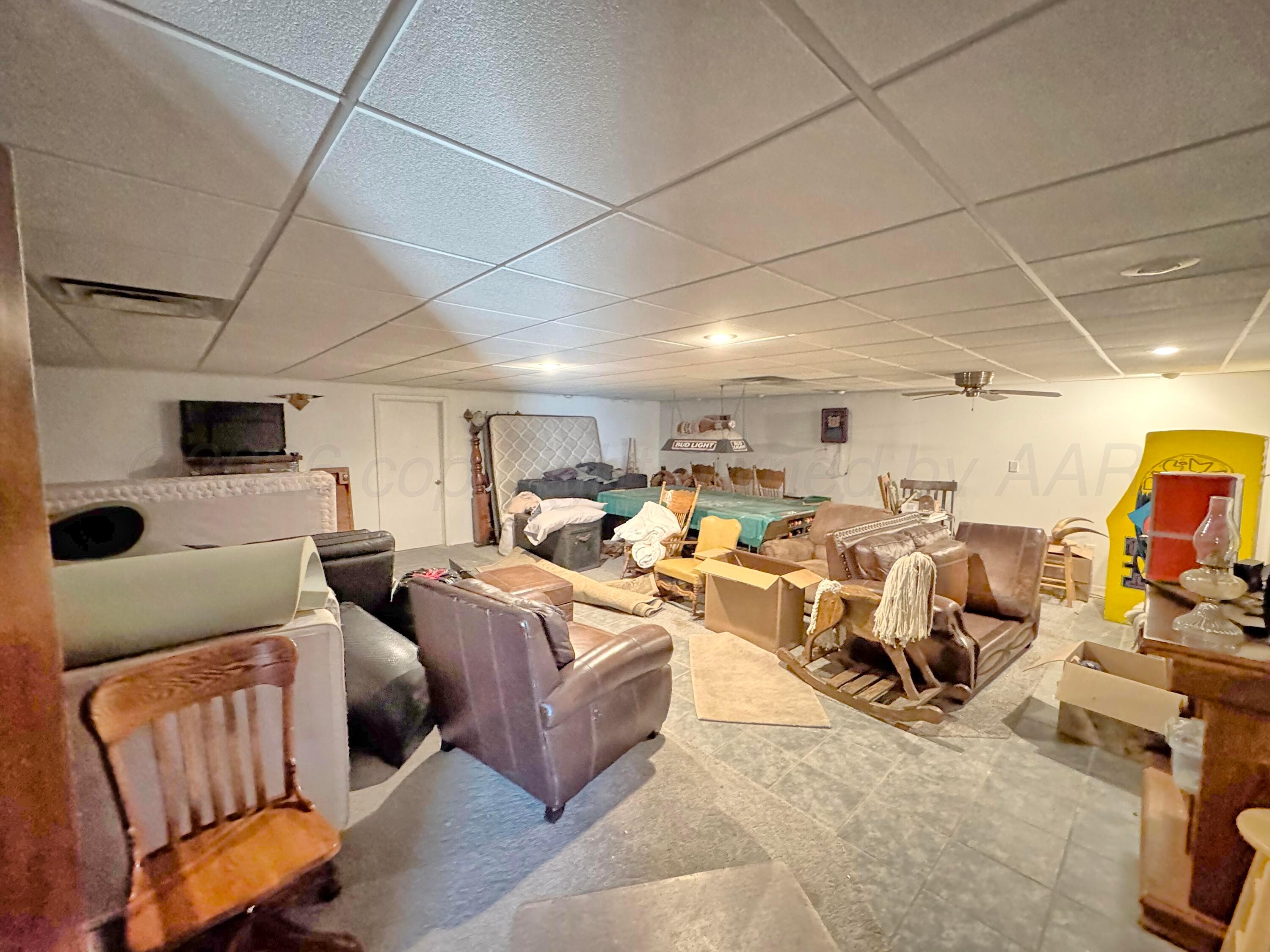 202 S Baylor Street Property Photo 10