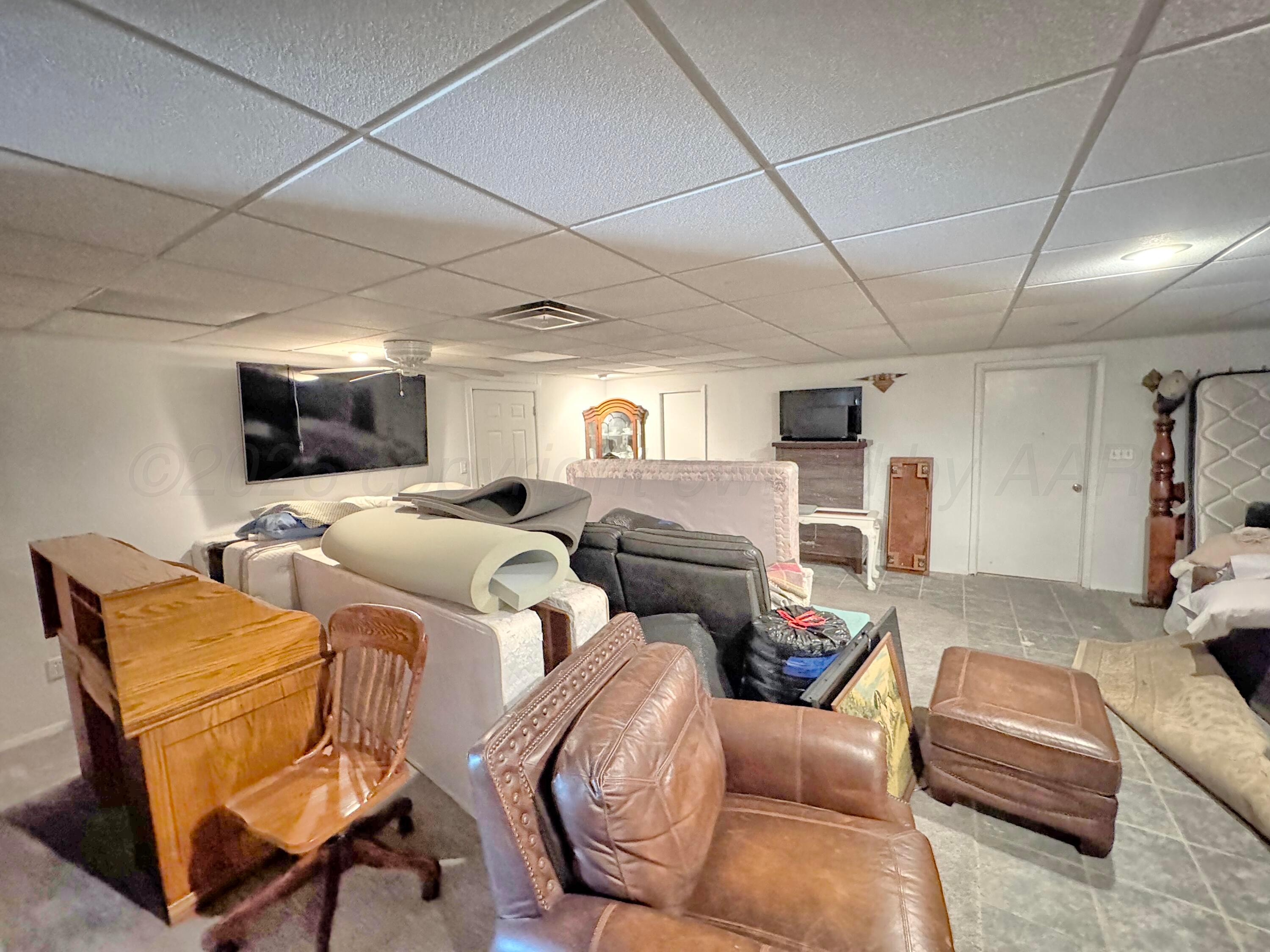 202 S Baylor Street Property Photo 11