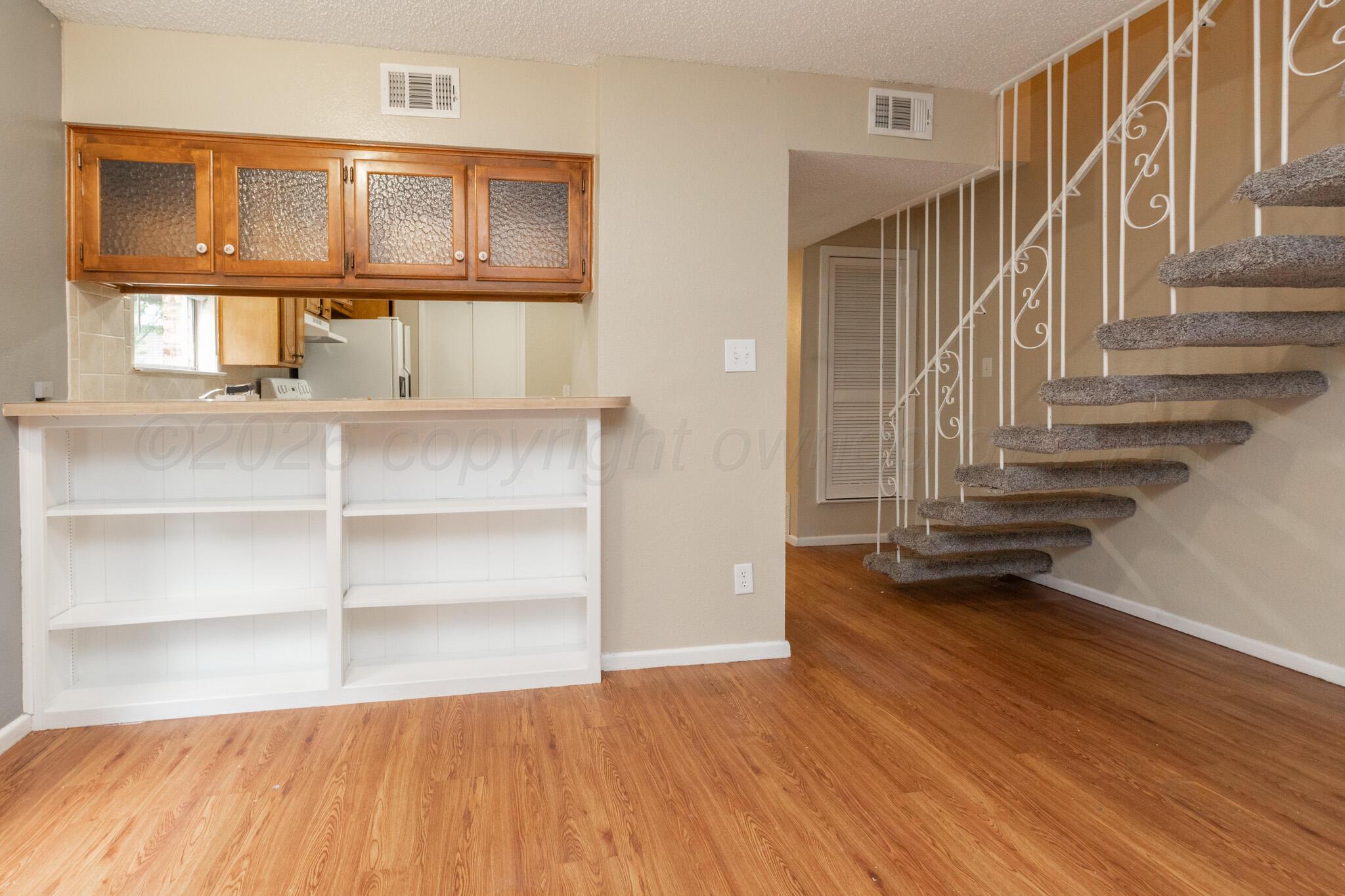 3208 Villa Place Property Photo 5